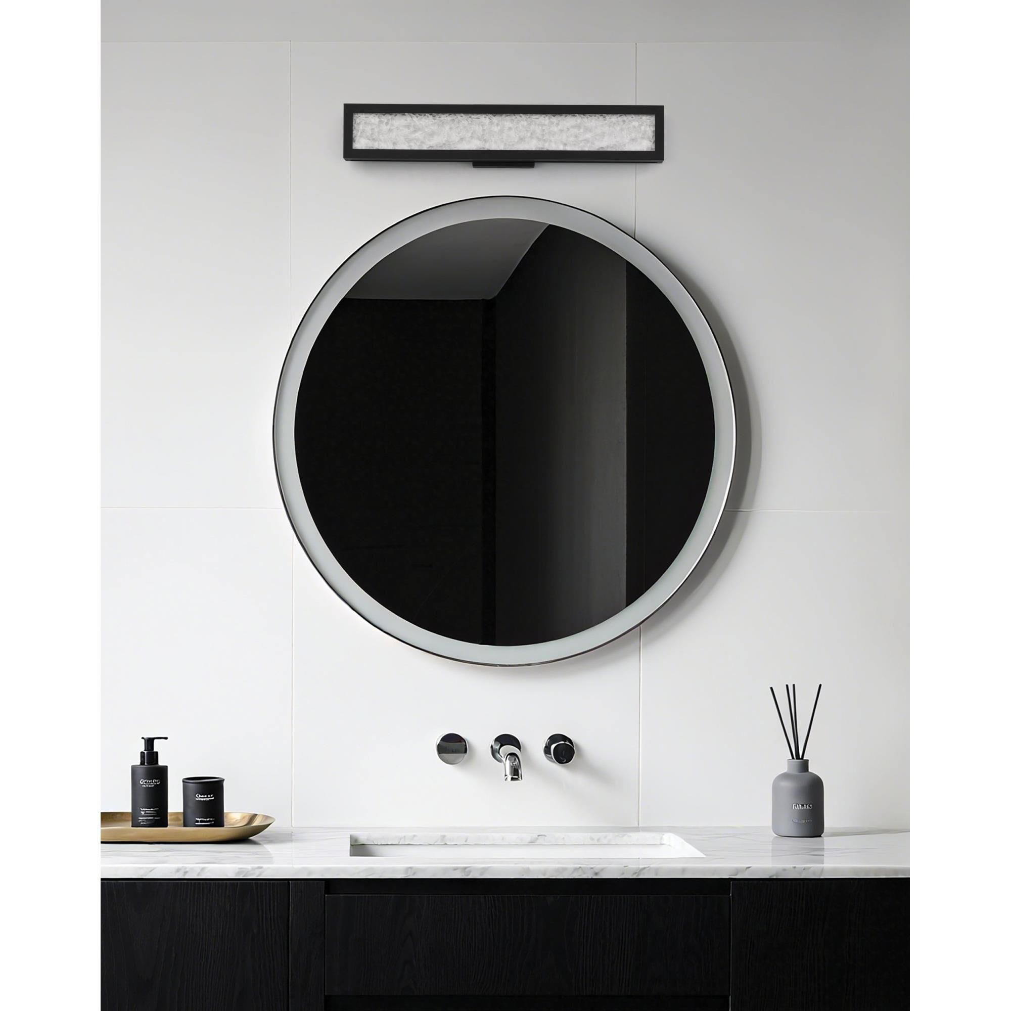 Shown in Textured Black finish and Clear Water glass