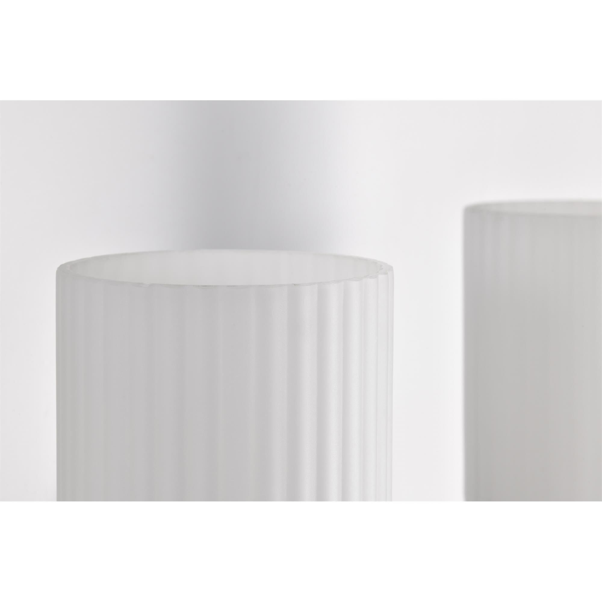 Shown in Matte Black finish and Frosted Ribbed glass