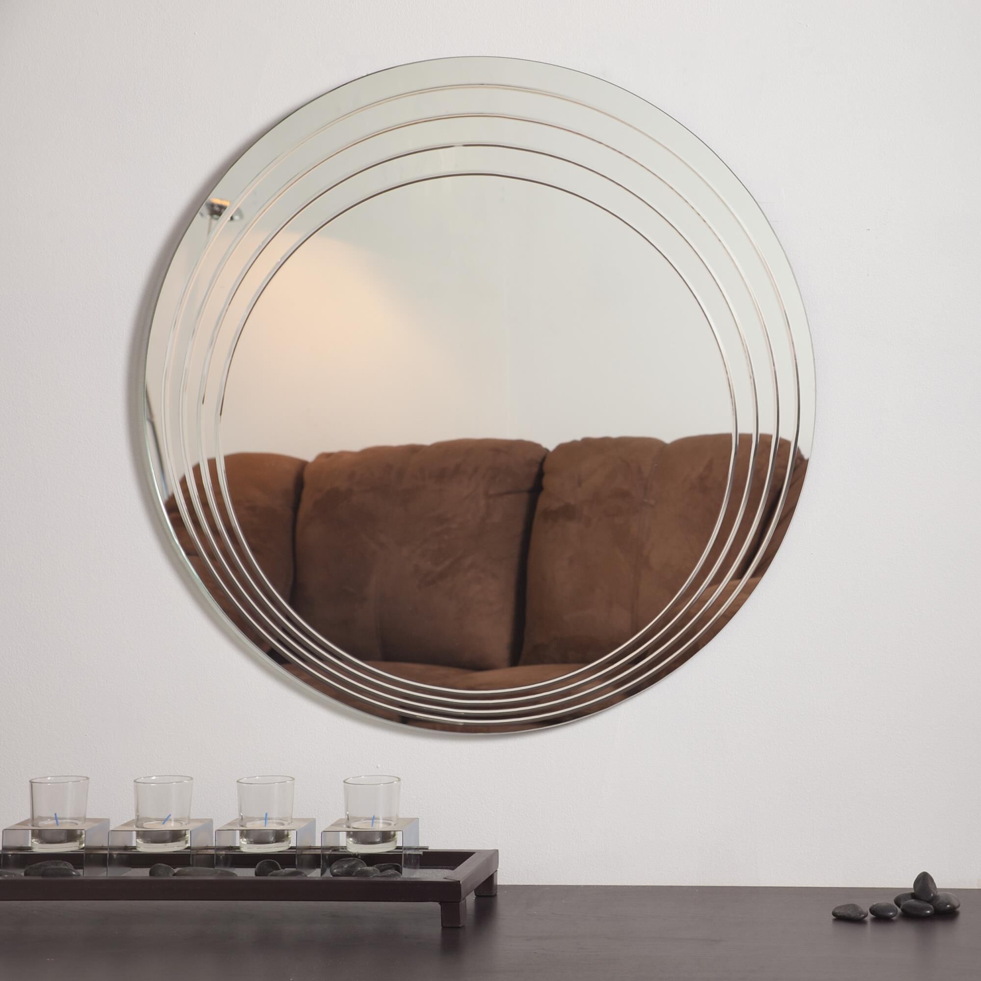 Shown in Mirror finish