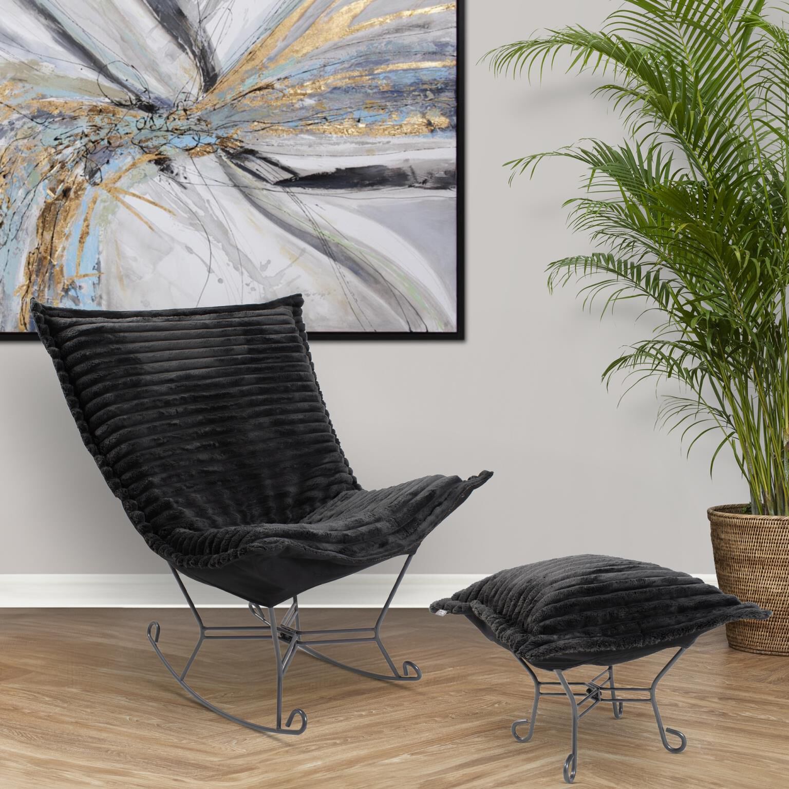 Shown in Hand Sewn finish