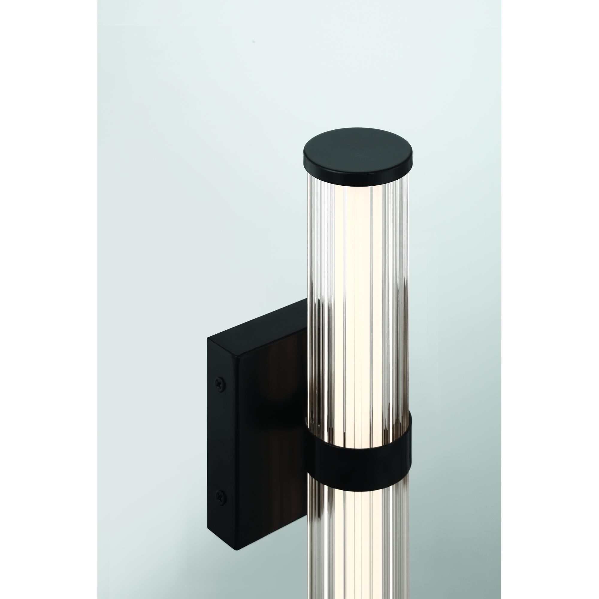 Shown in Black finish and Clear  glass