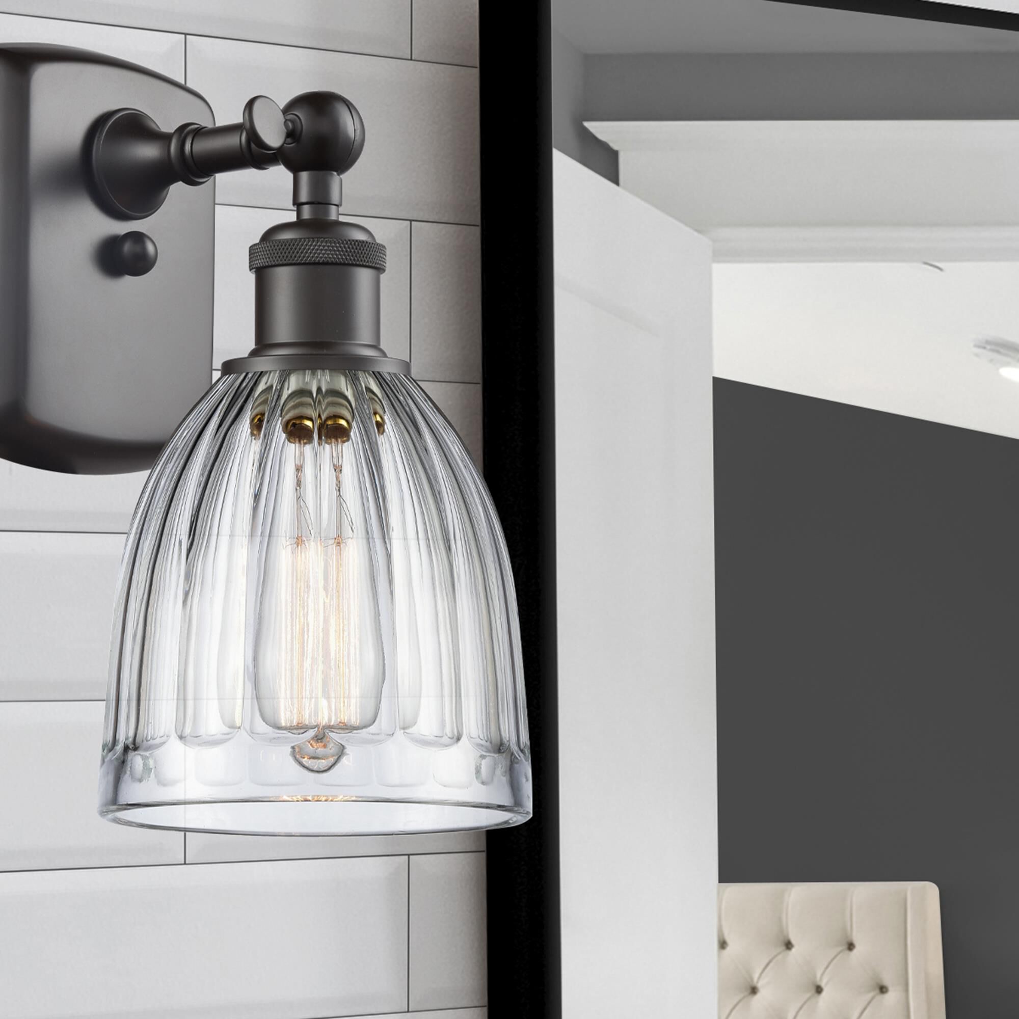 Shown in Oil Rubbed Bronze finish and Drum glass and Glass shade