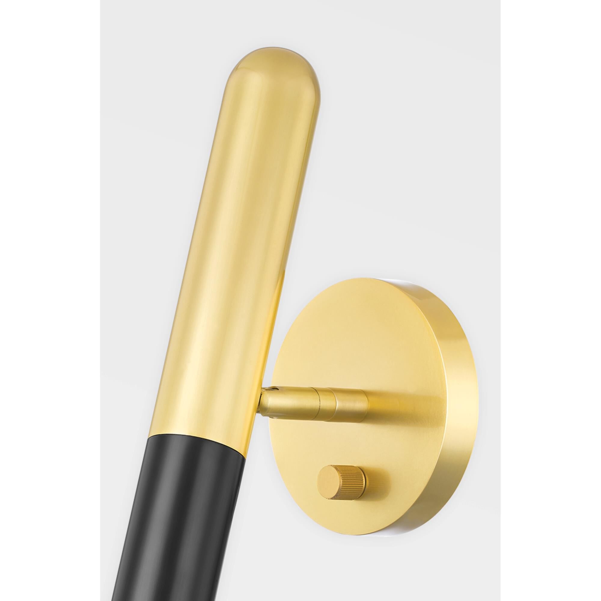 Shown in Aged Old Bronze finish and Glass shade