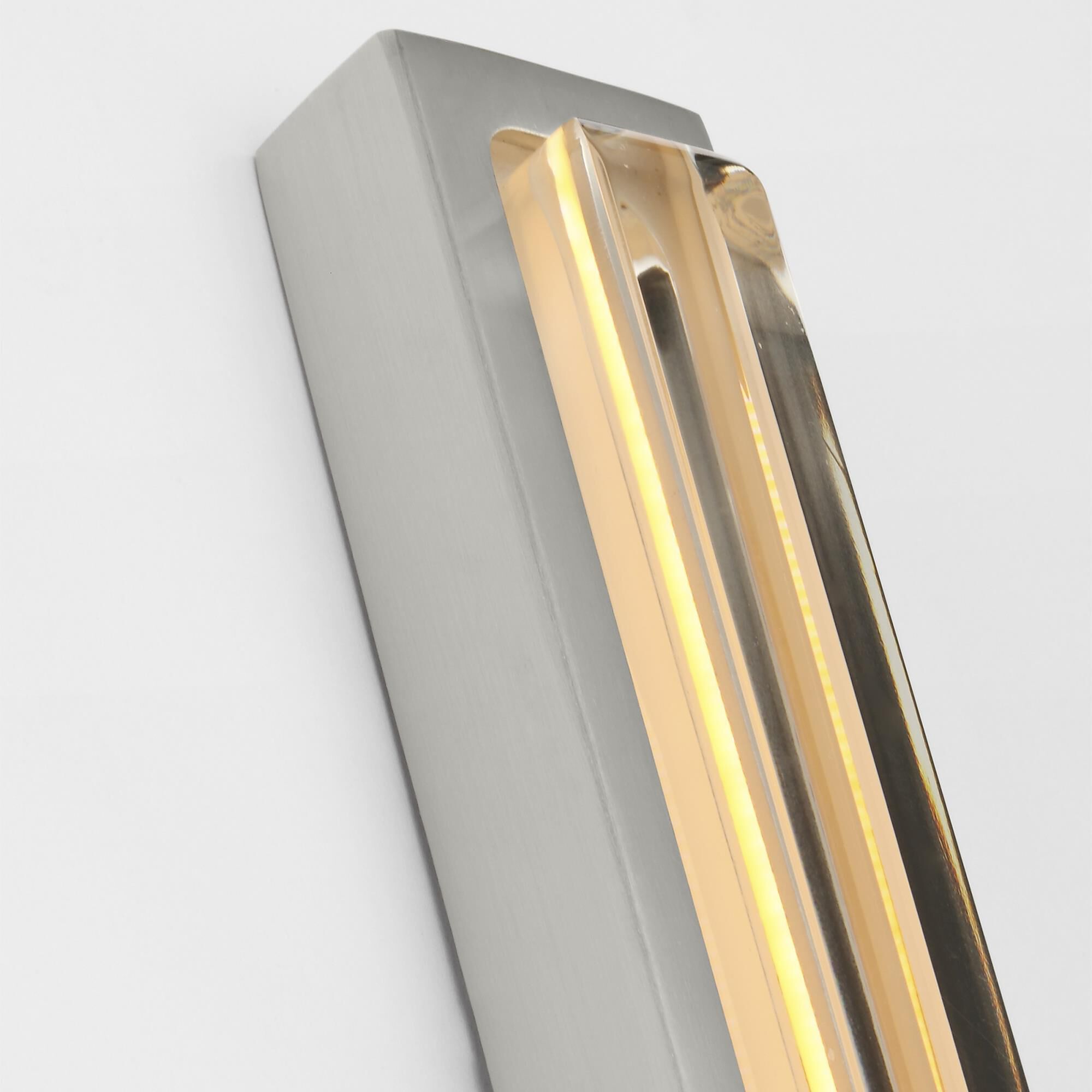 Sean Lavin Bloccare 1.5 Inch Bath Vanity Light by Visual Comfort Modern Collection