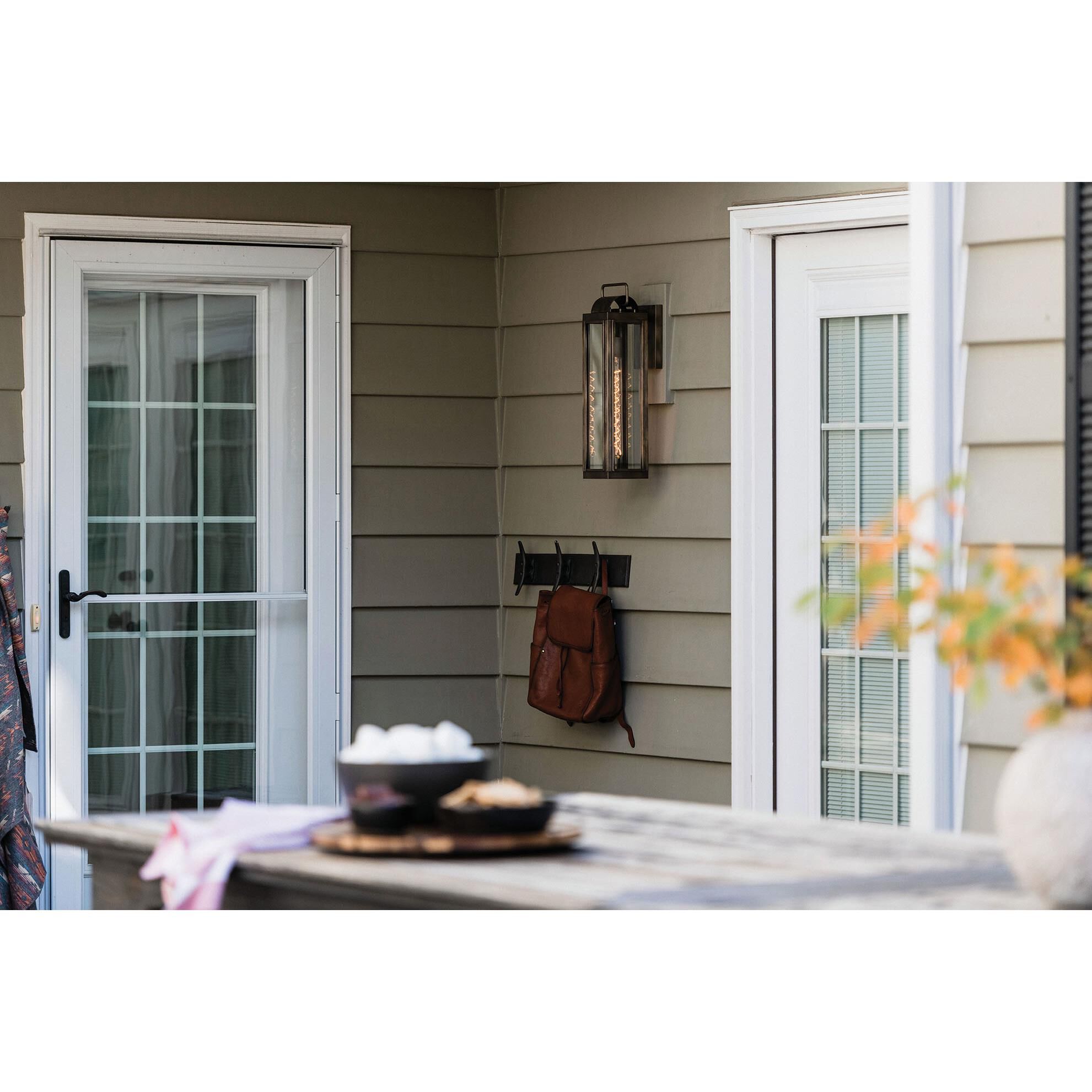 Shown in Burnished Bronze finish and Clear glass