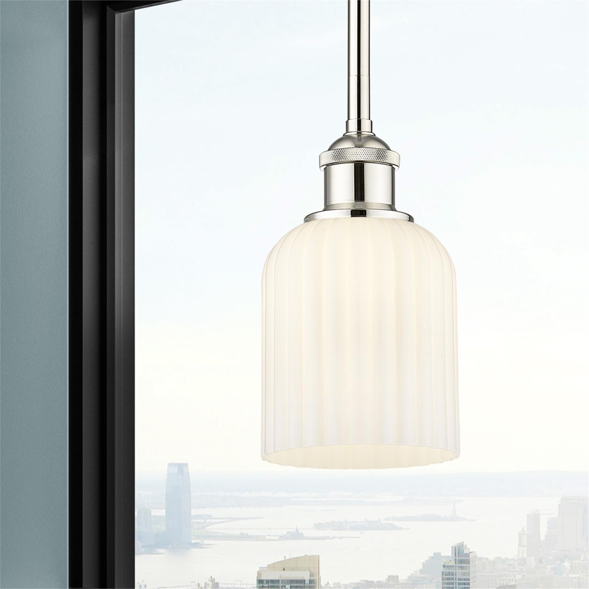 Shown in Polished Nickel finish and Gloss White glass