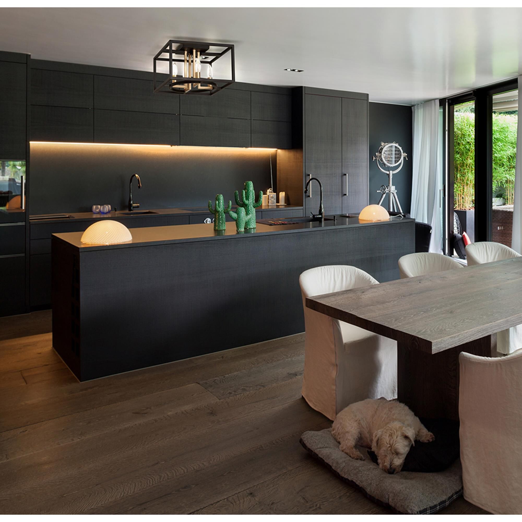 Shown in Black And Brushed Gold finish