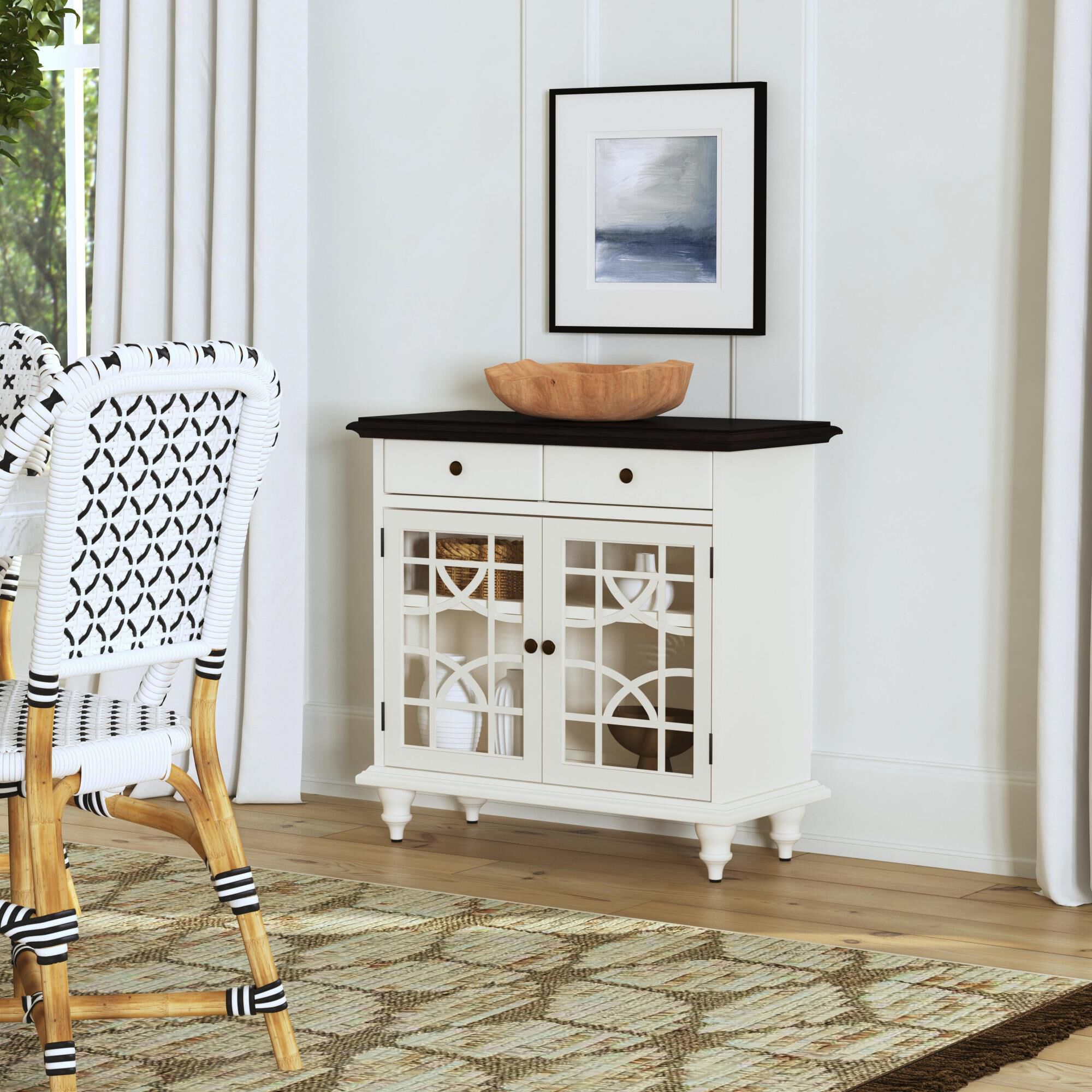 Shown in Glossy White finish