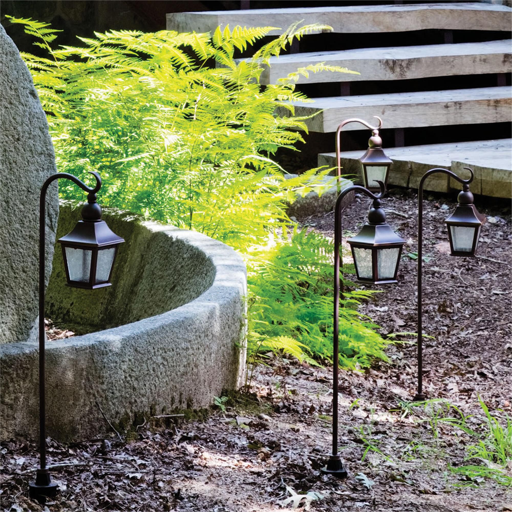 Bratenahl 17 Inch Decorative Pathway Light,