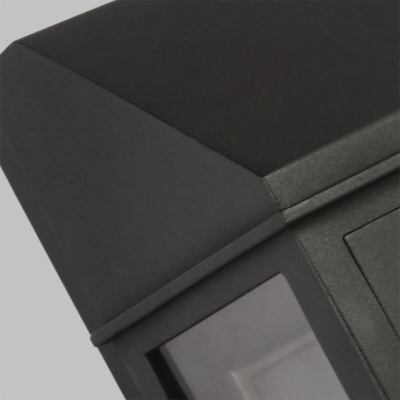 Chapman & Myers Hingham 16 Inch Outdoor Wall Light by Visual Comfort Studio