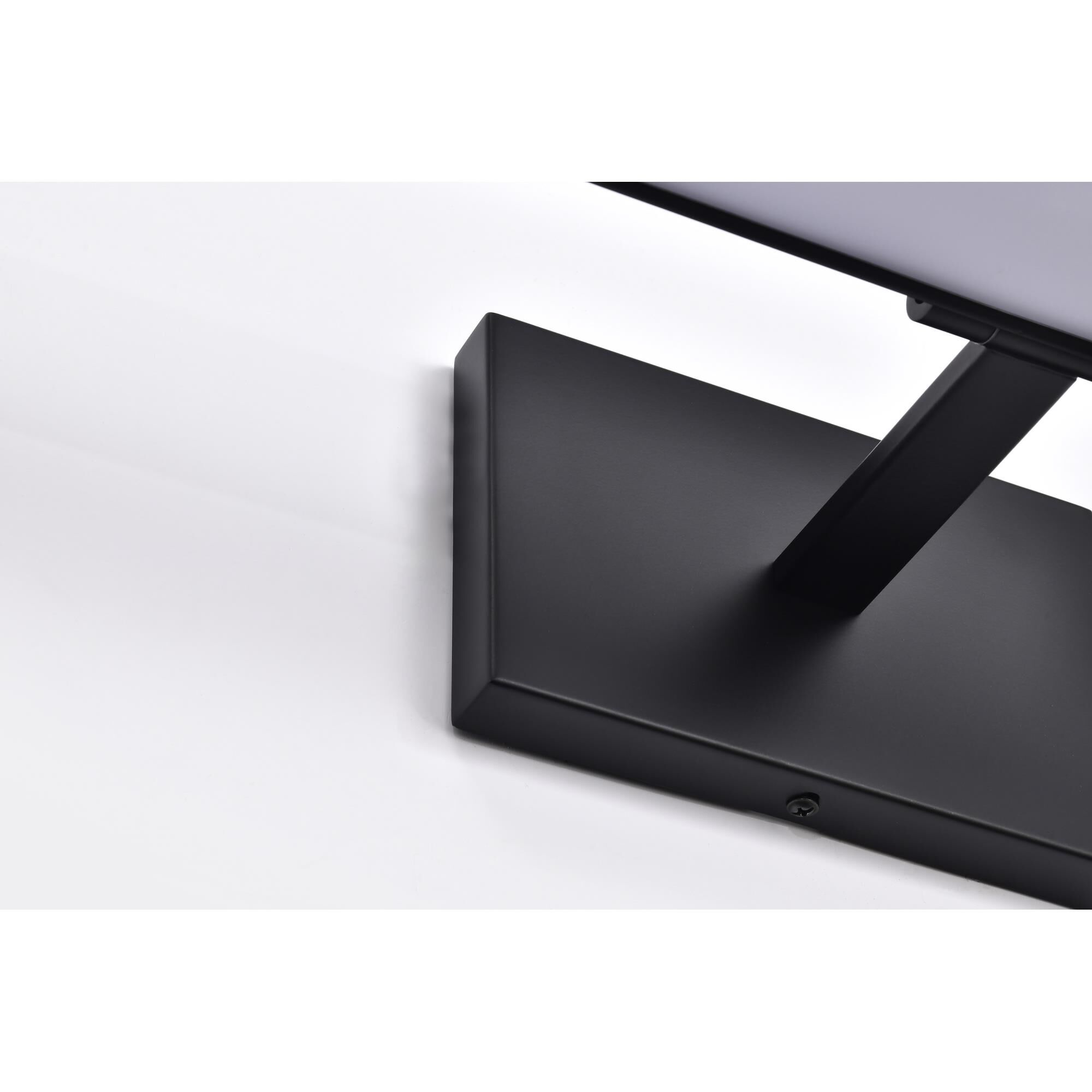 Mila 36 Inch Picture and Display Light by Nuvo Lighting