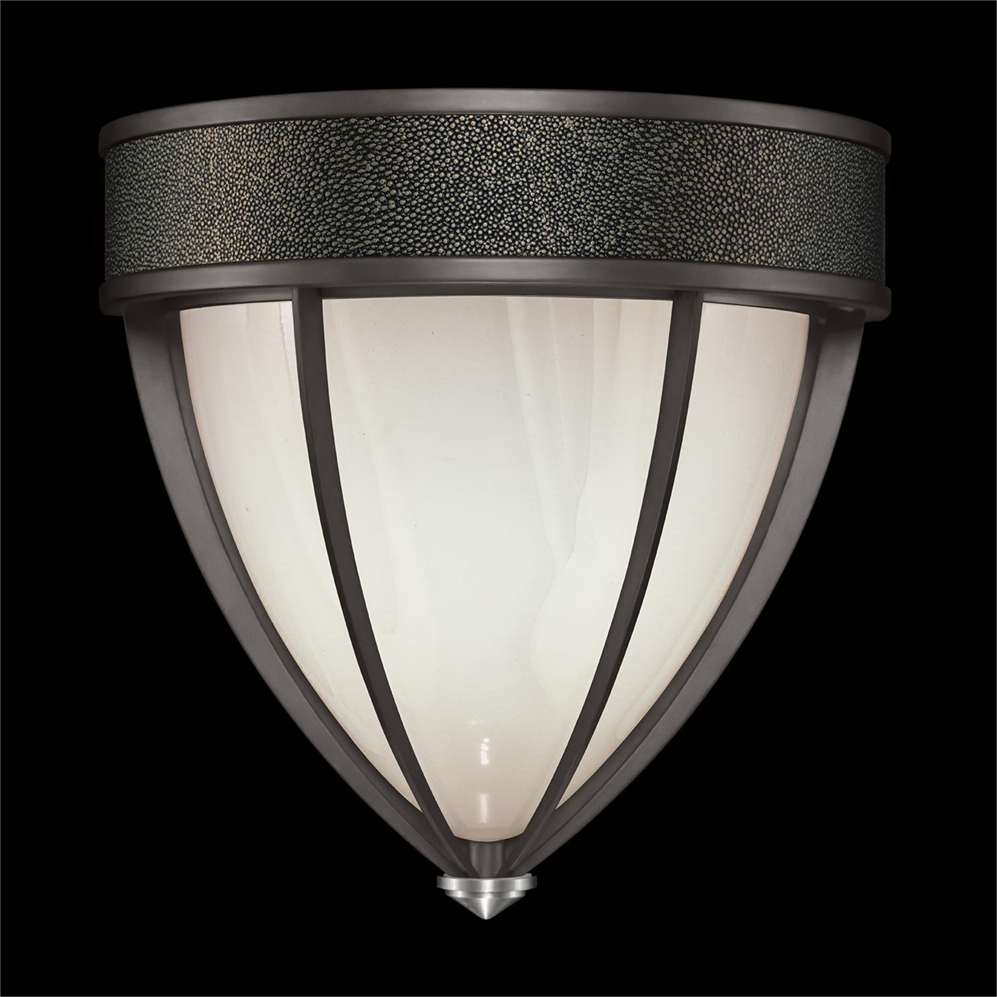 Shown in Midnight Steel and Nickel  finish and Black Knight accent