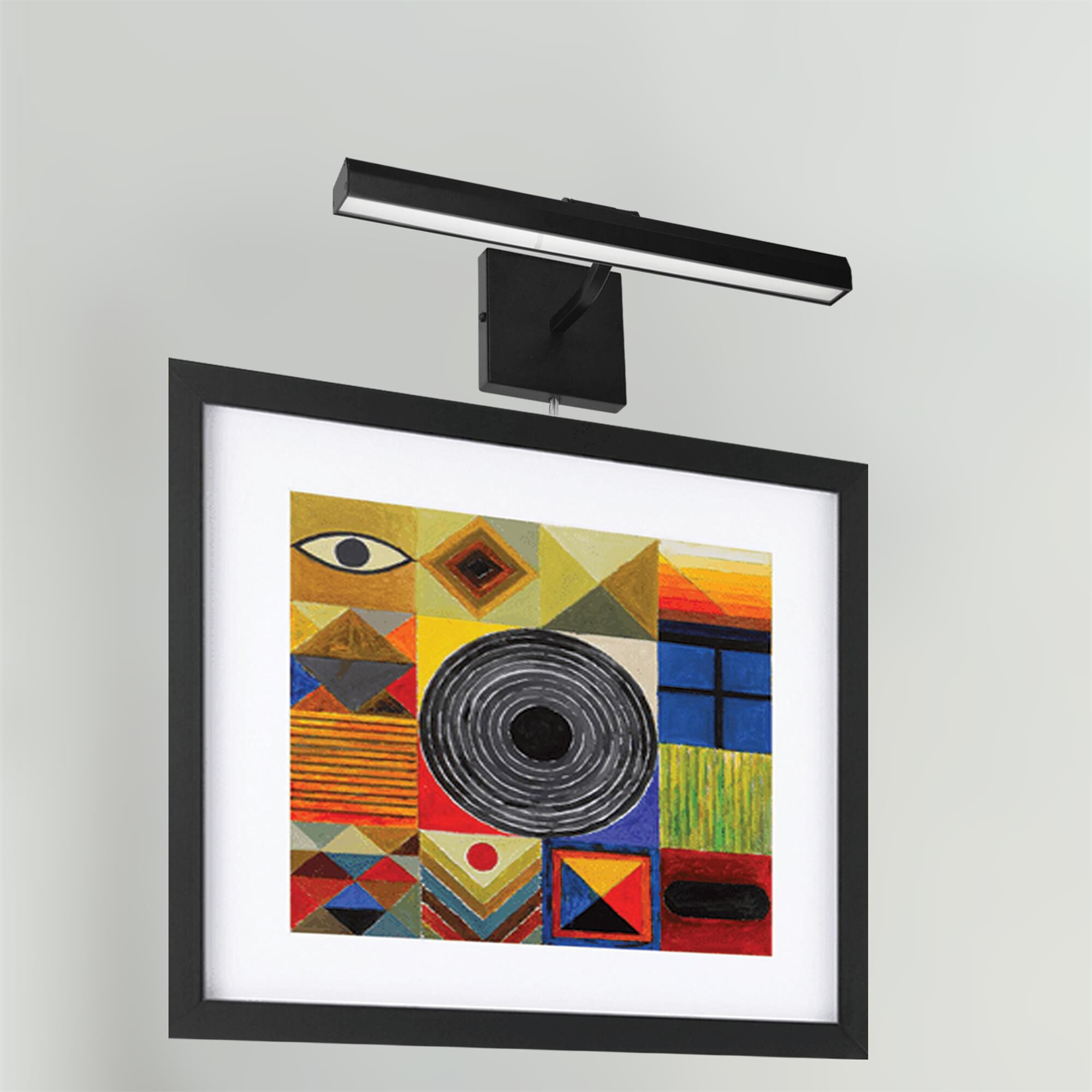 Shown in Black and Frosted finish