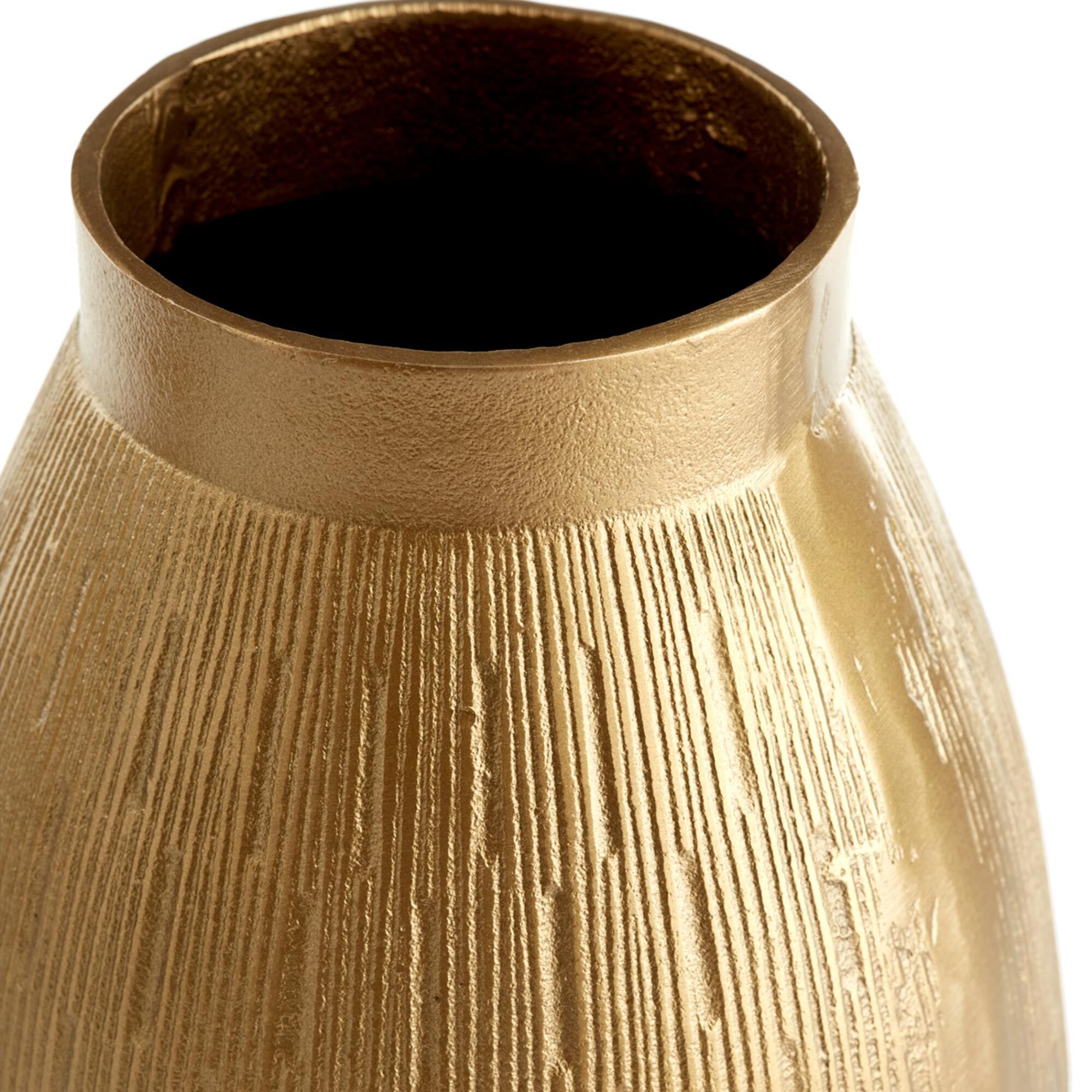 Dorado Vase Vase-Urn by Cyan Designs