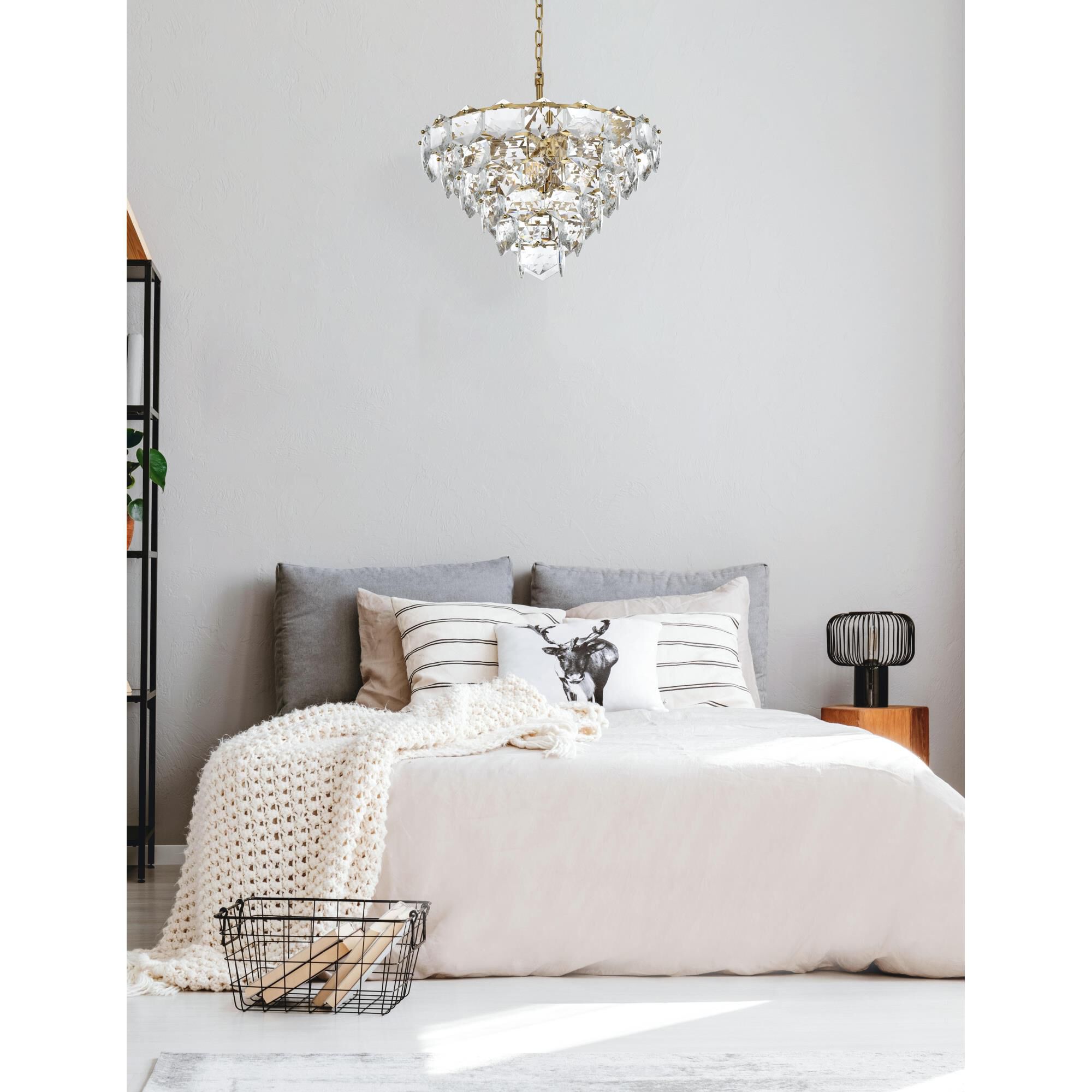 Shown in Satin Gold And Clear finish and Rc crystal