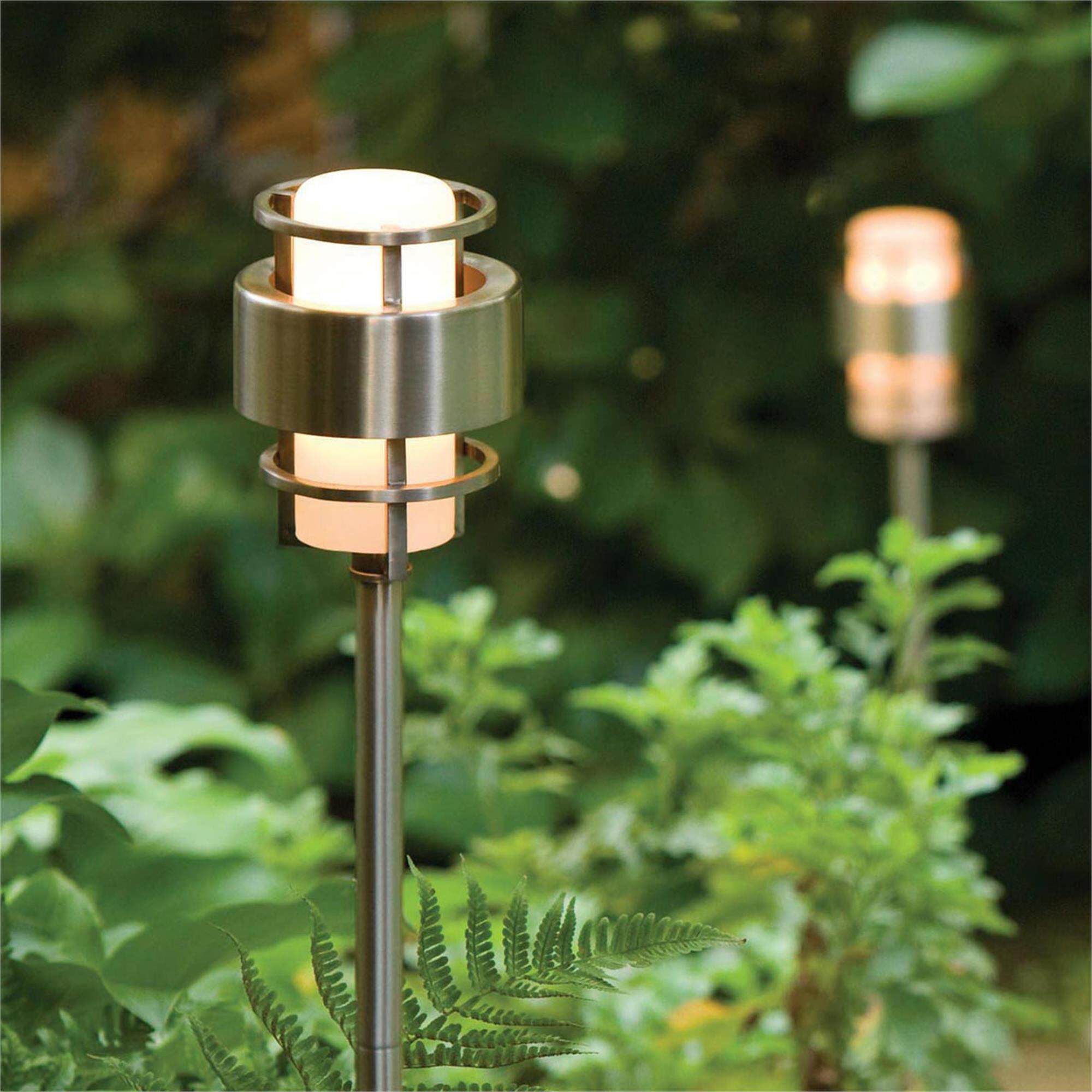 Saturn 10 Inch Decorative Pathway Light,