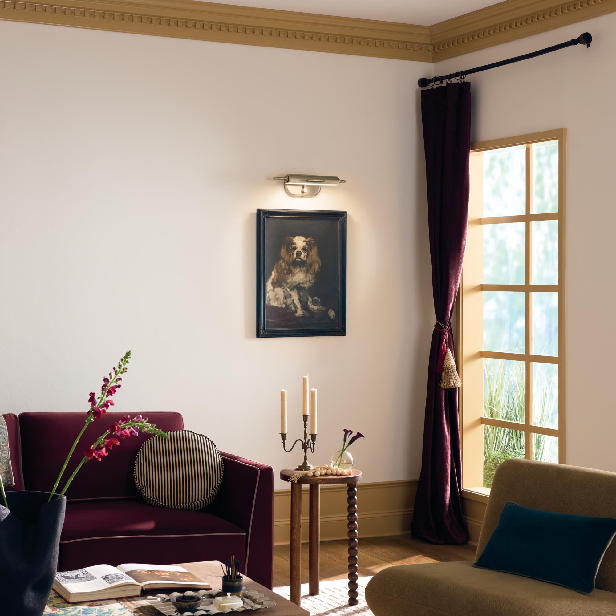 Shown in Champagne Bronze finish and Metal shade