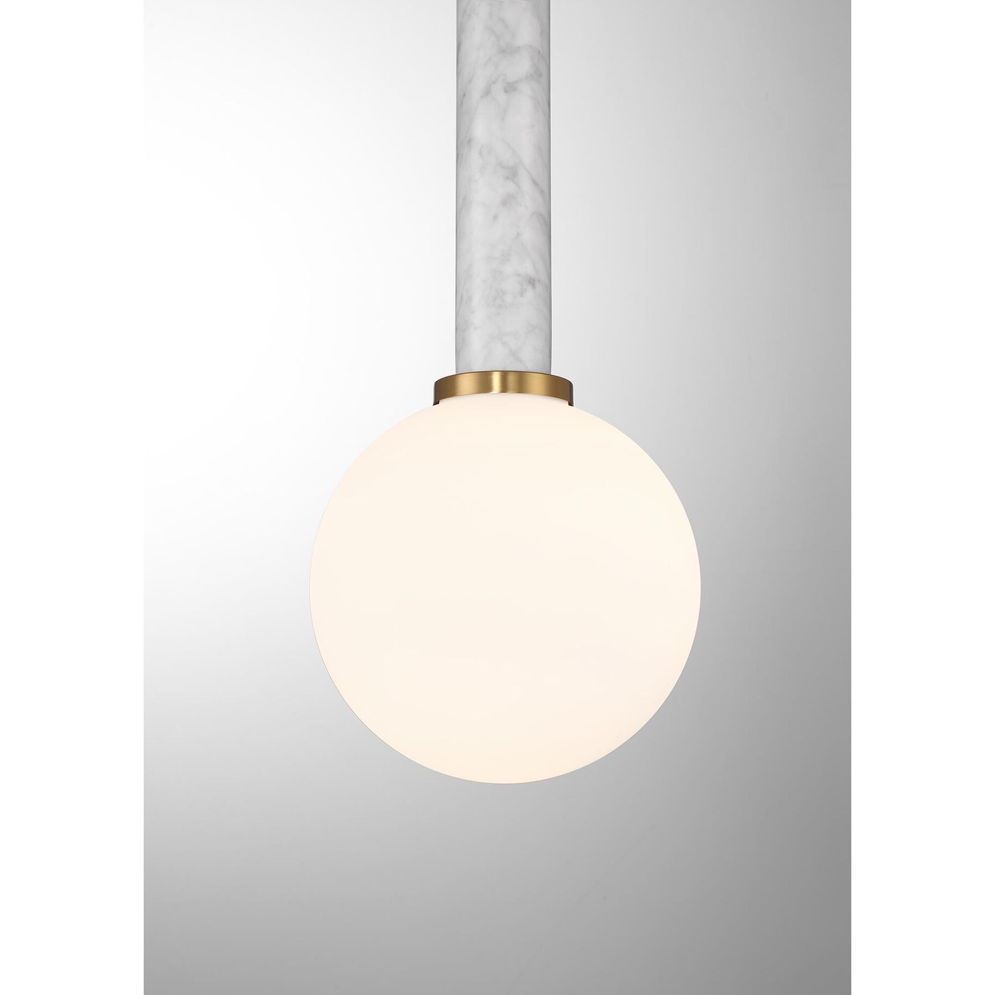 Callaway 22 Inch Mini Pendant,