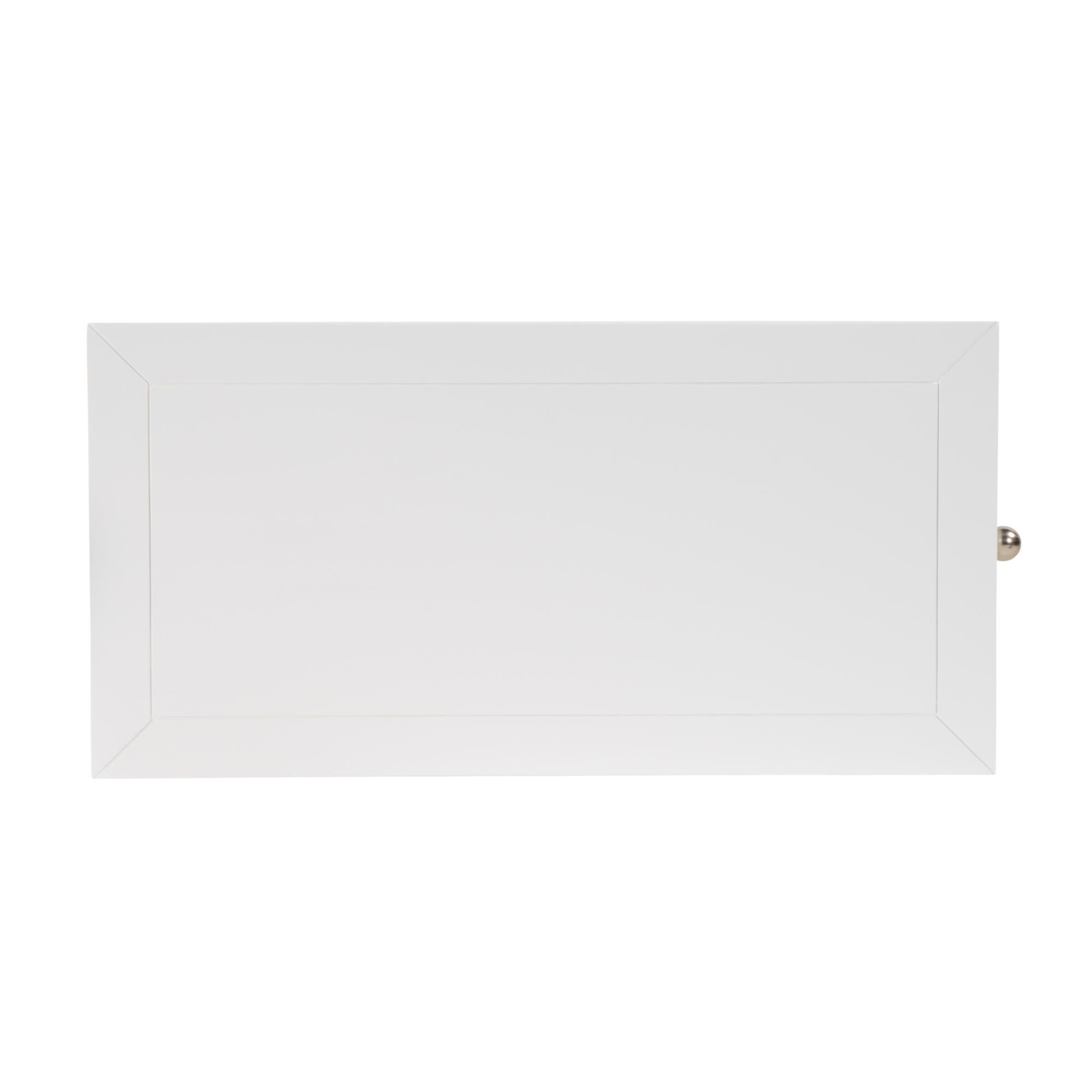 Shown in Smooth White finish