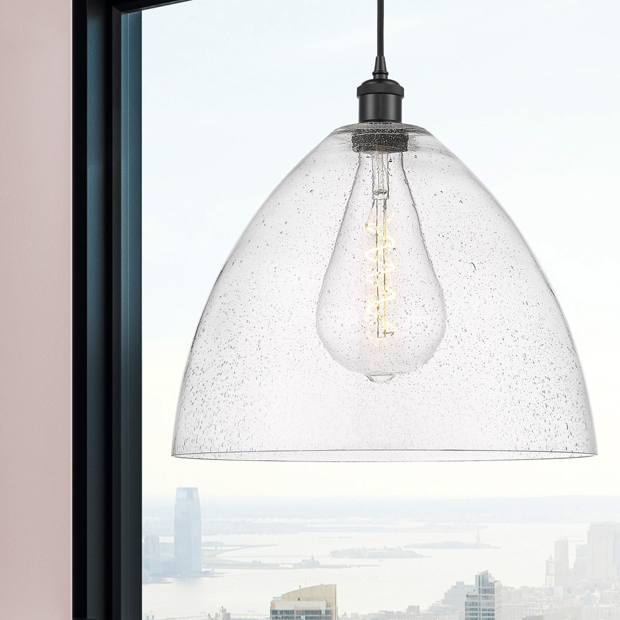 Shown in Matte Black finish and Seedy glass