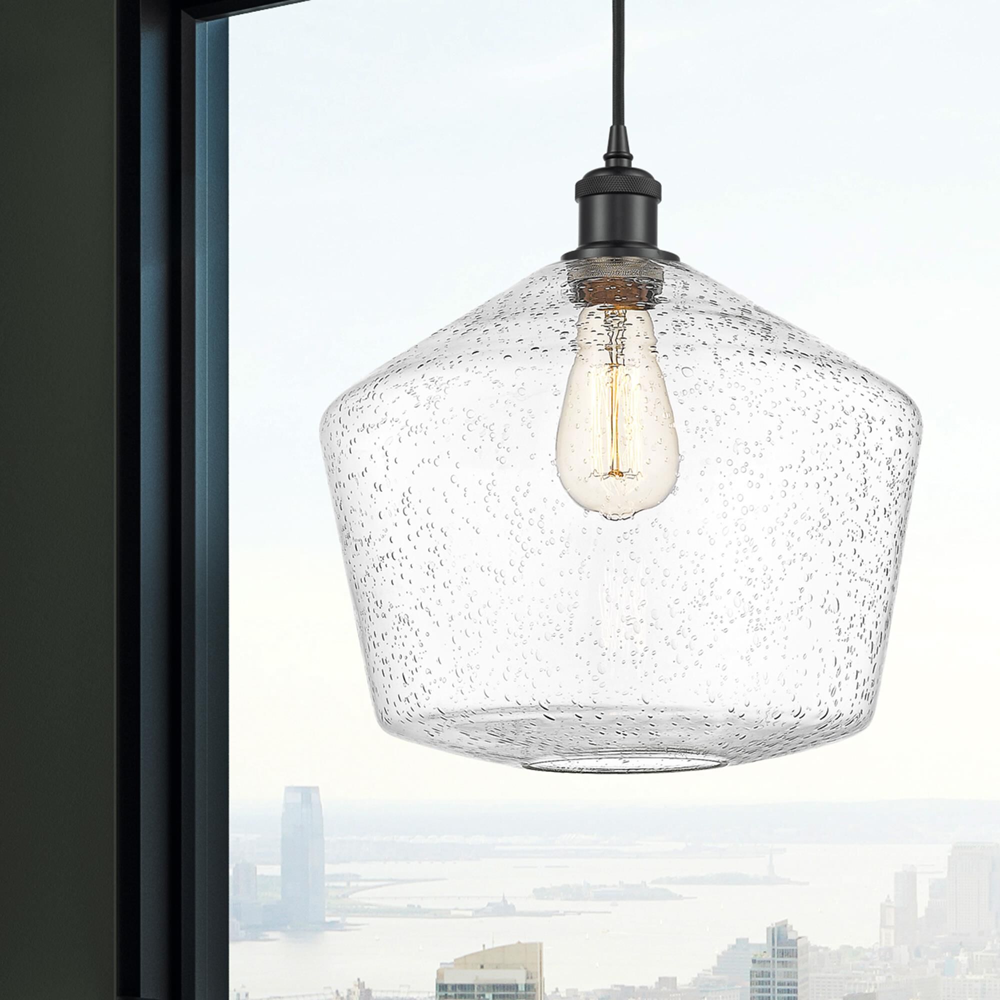 Shown in Matte Black finish and Seedy glass