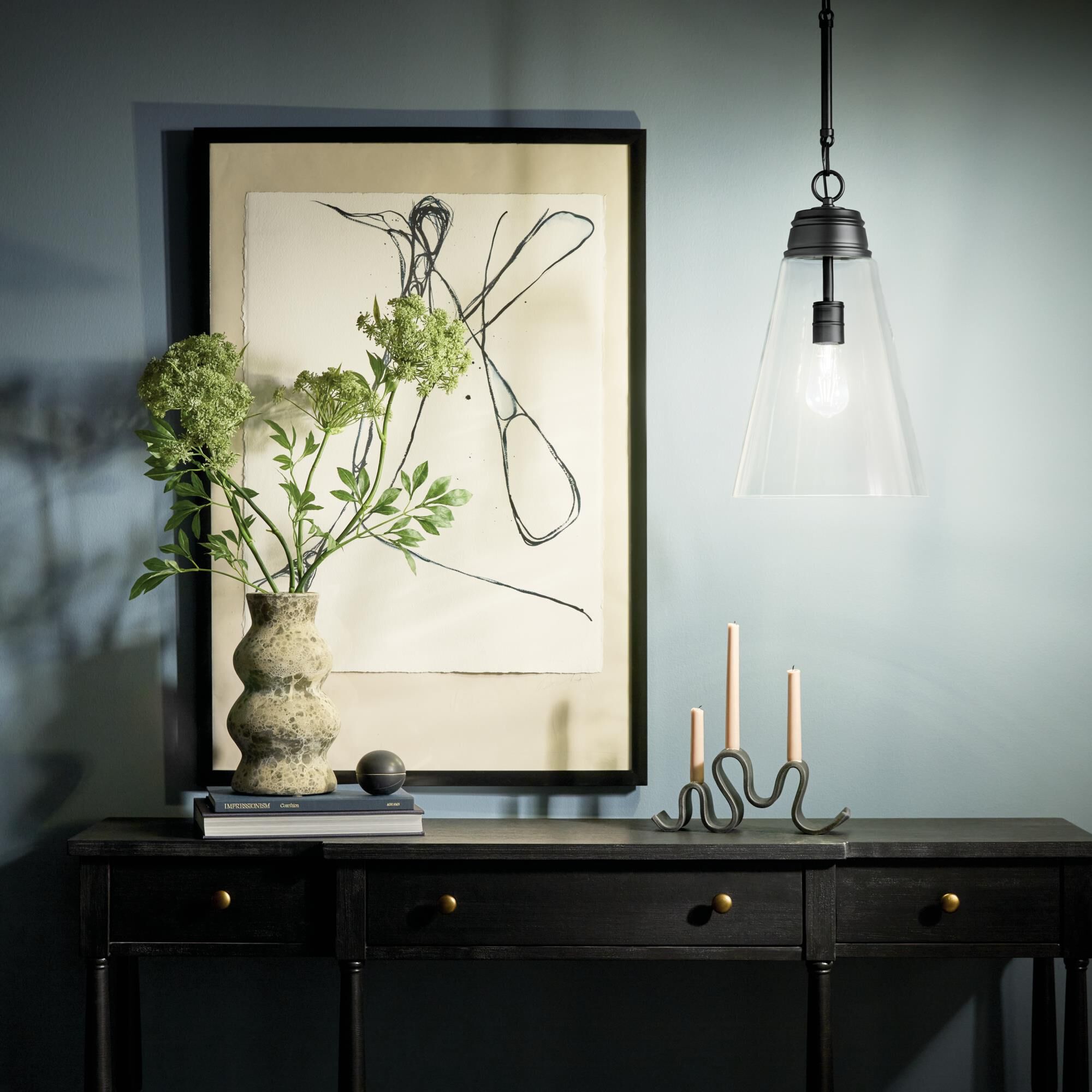 Shown in Black finish and Clear glass