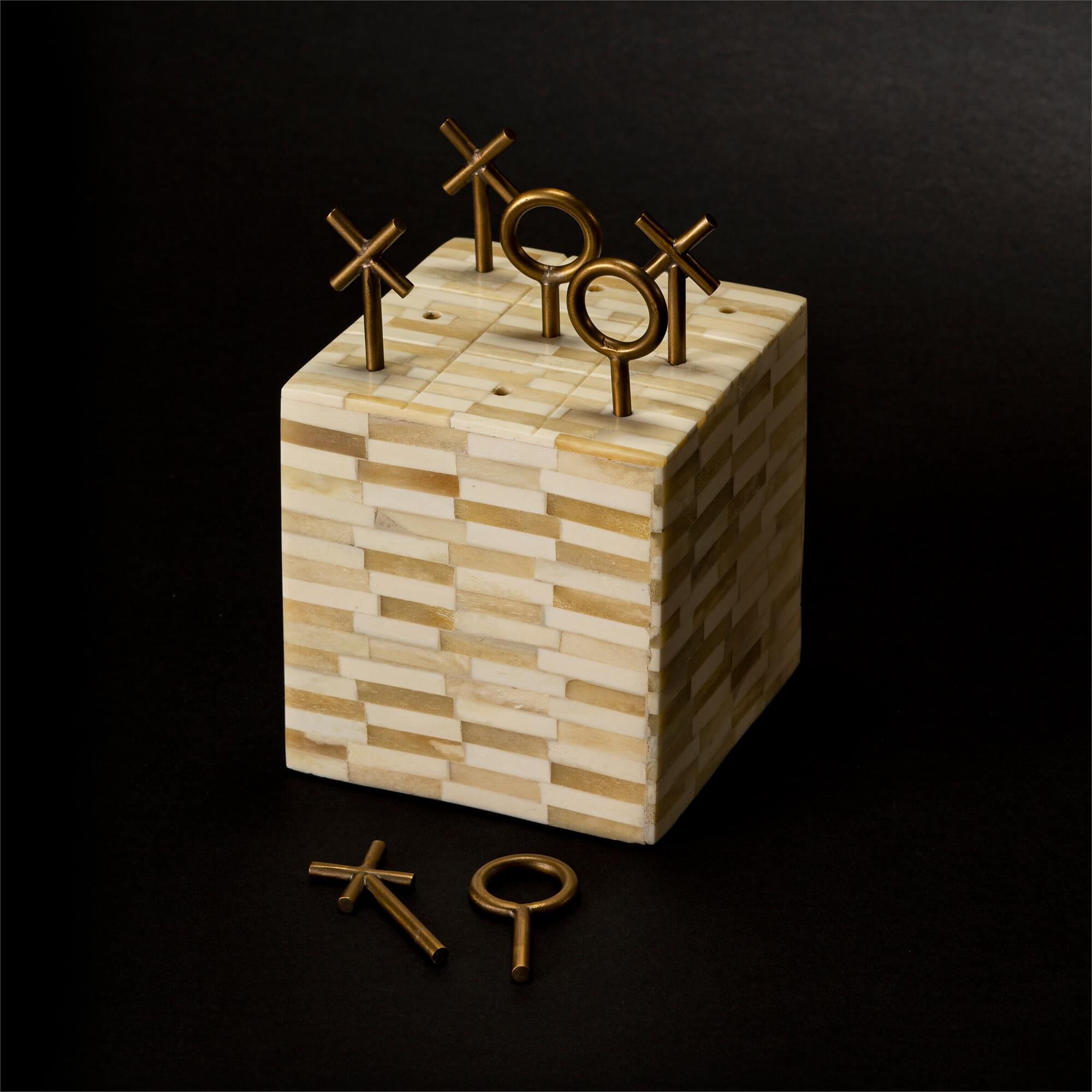 Shown in Multitone Natural Bone with Polished Nickel finish