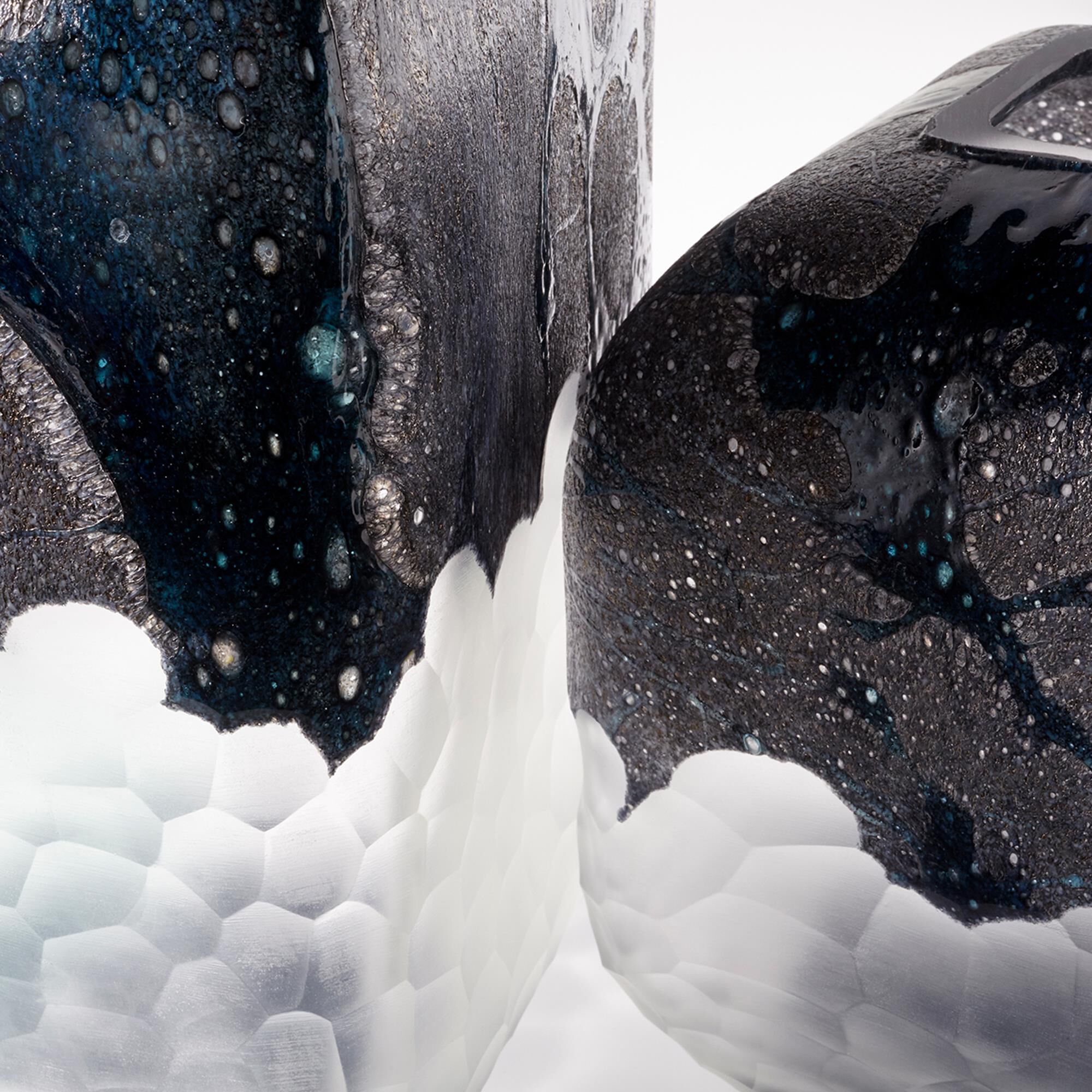 Shown in Blue And White finish