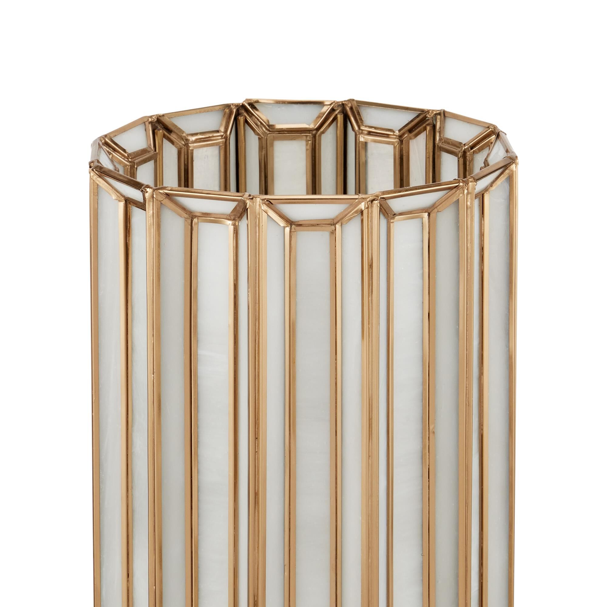 Daze 20 Inch Table Lamp by Currey and Company