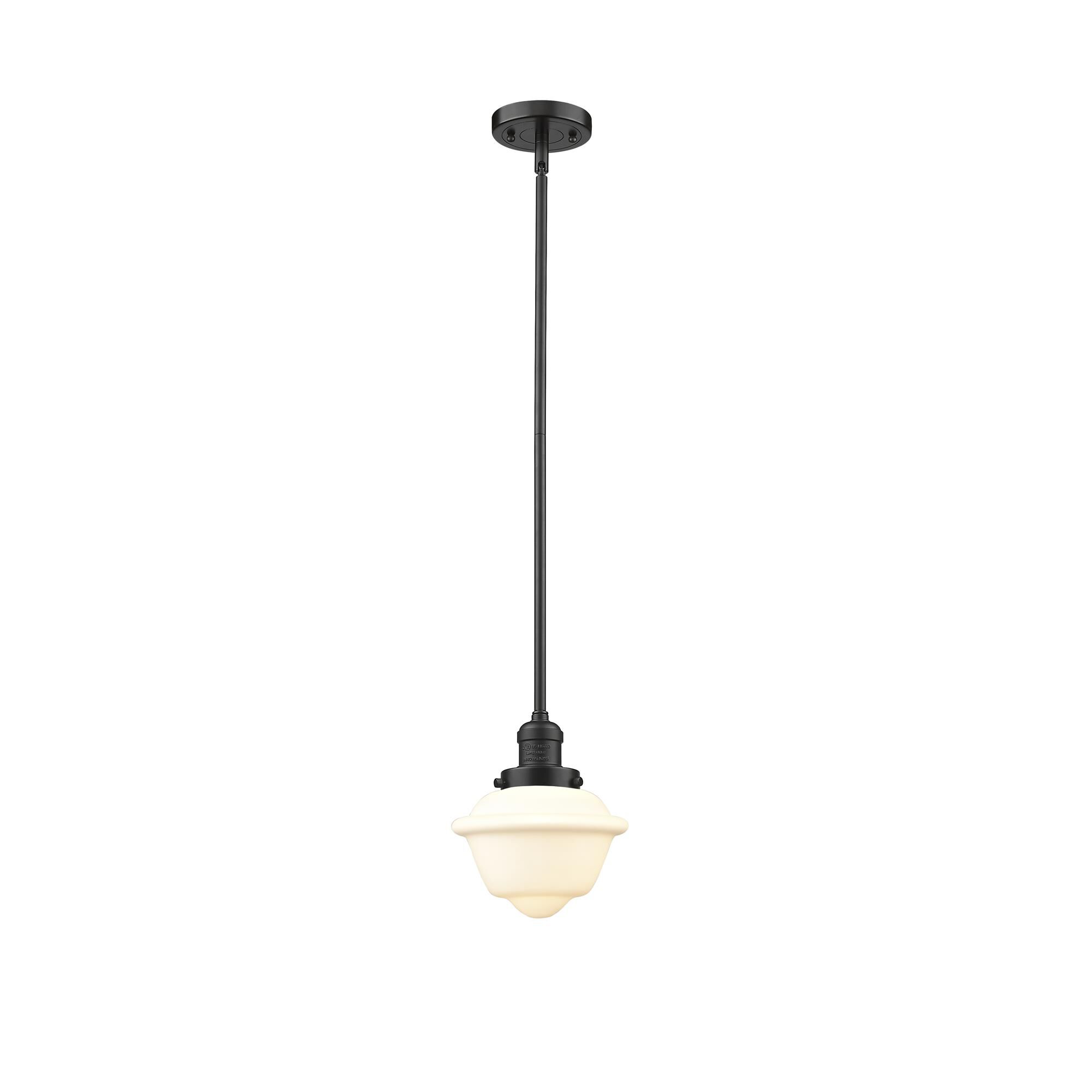 Shown in Oil Rubbed Bronze finish and Frosted glass
