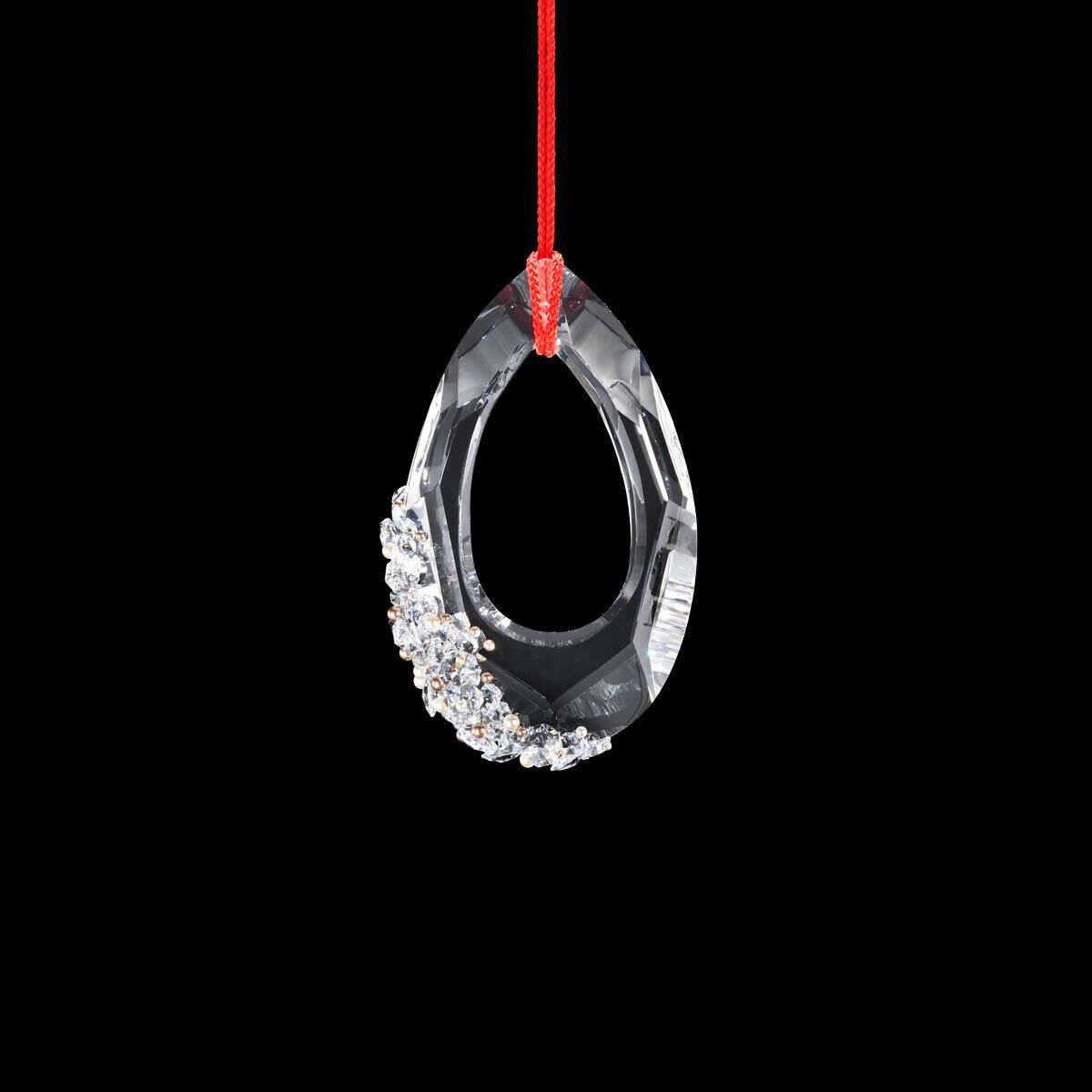 Shown in Polished Chrome With Red Rope finish and Radiance crystal and Crystal glass