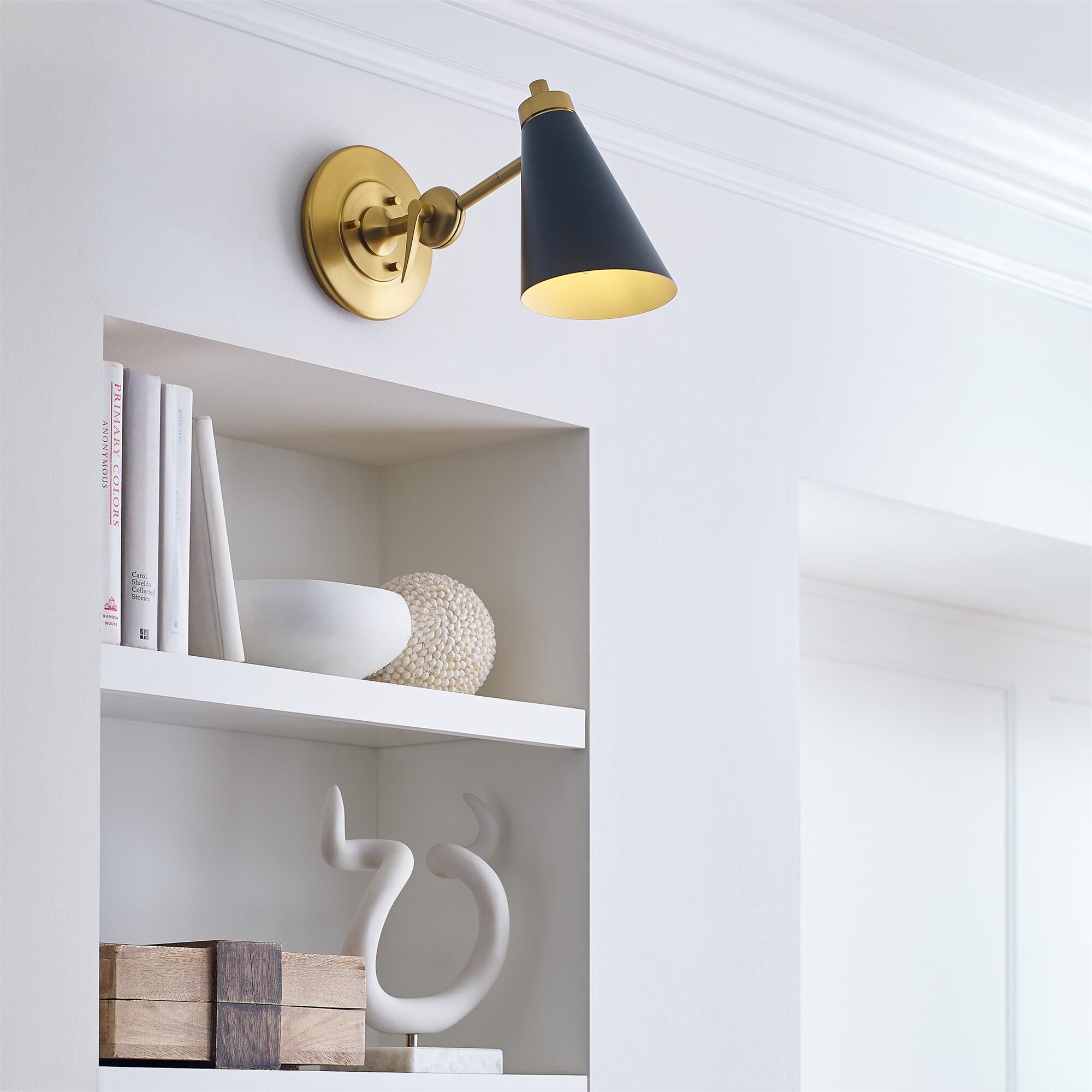 Thomas O'Brien Signoret 10 Inch Wall Sconce,
