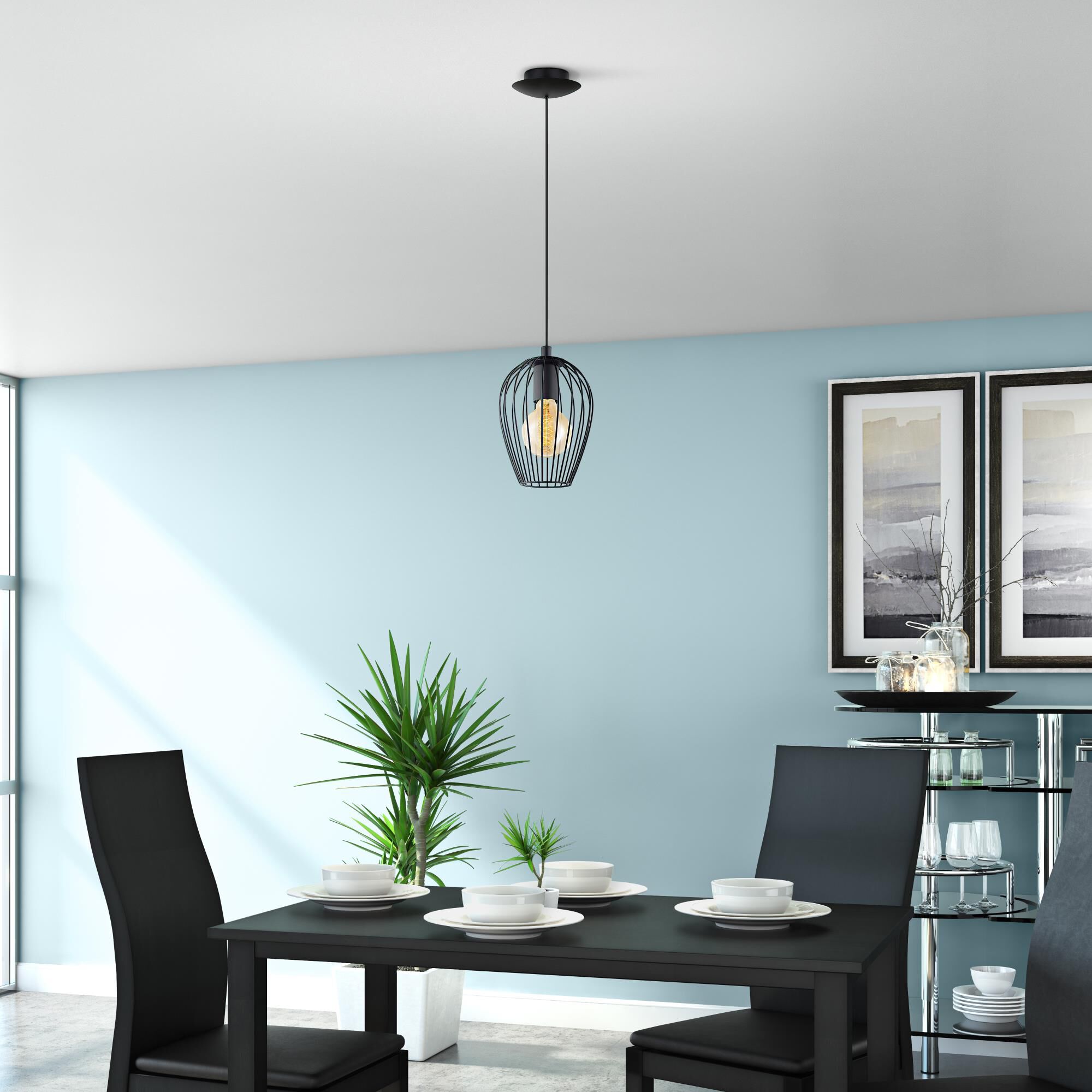 Shown in Matte Black finish and Metal shade