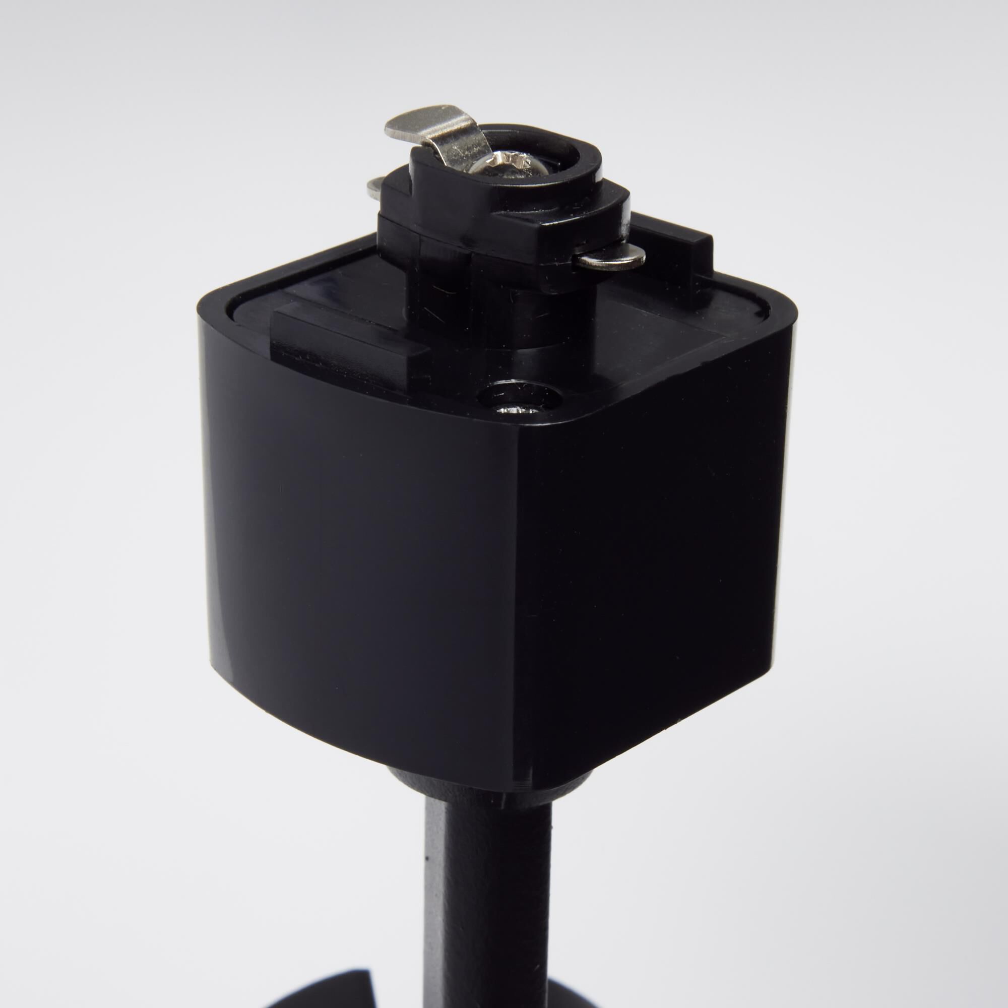 5 Inch Track Lighting Kit by Nuvo Lighting