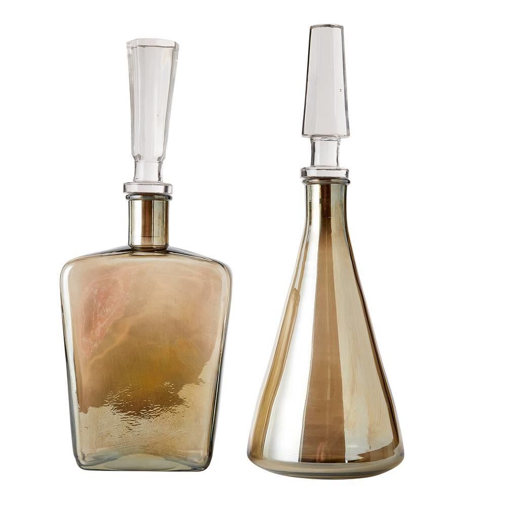 Shown in Smoke Luster finish