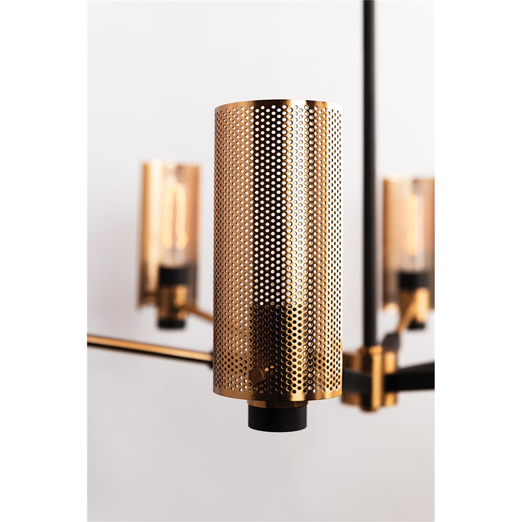 Pilsen 30 Inch Chandelier,