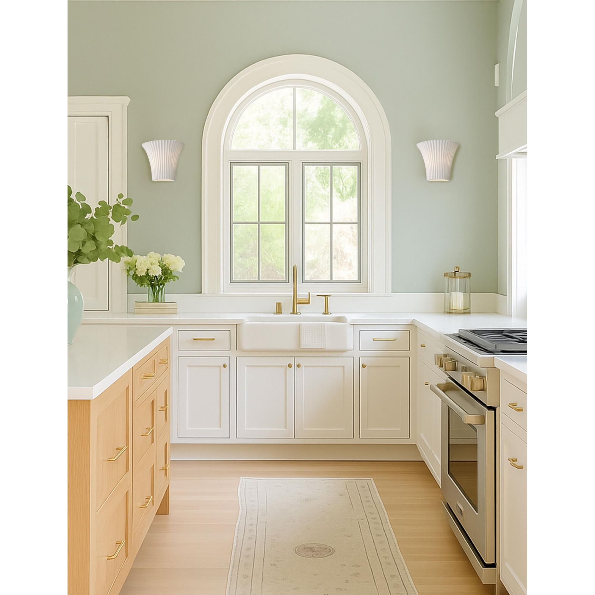 Shown in No Finish finish and Translucent Porcelain glass and Pleats shade