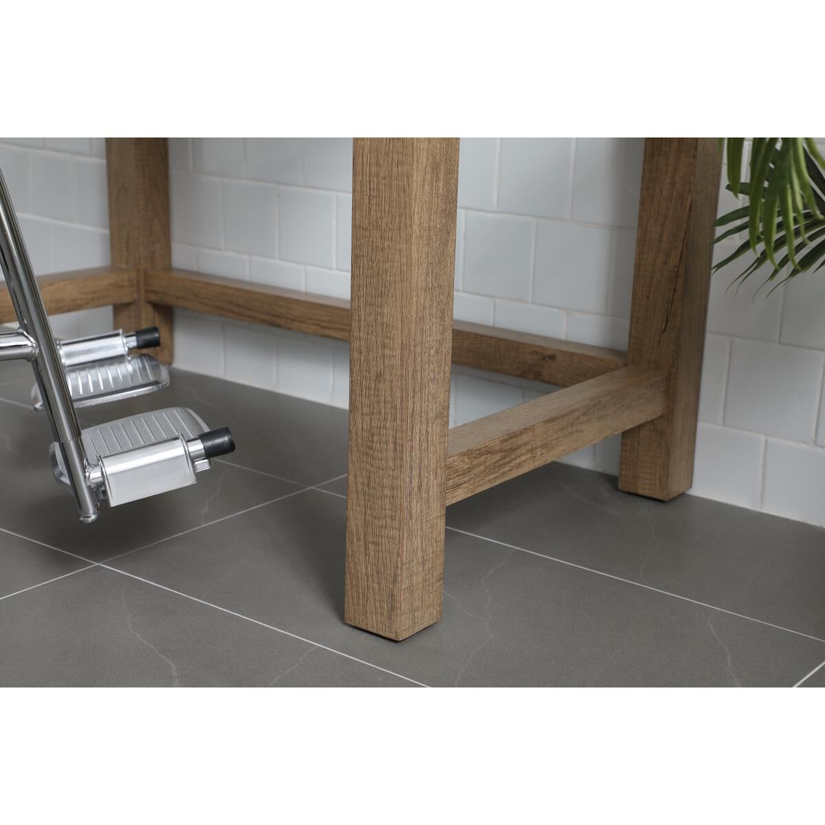 Shown in Natural Oak finish