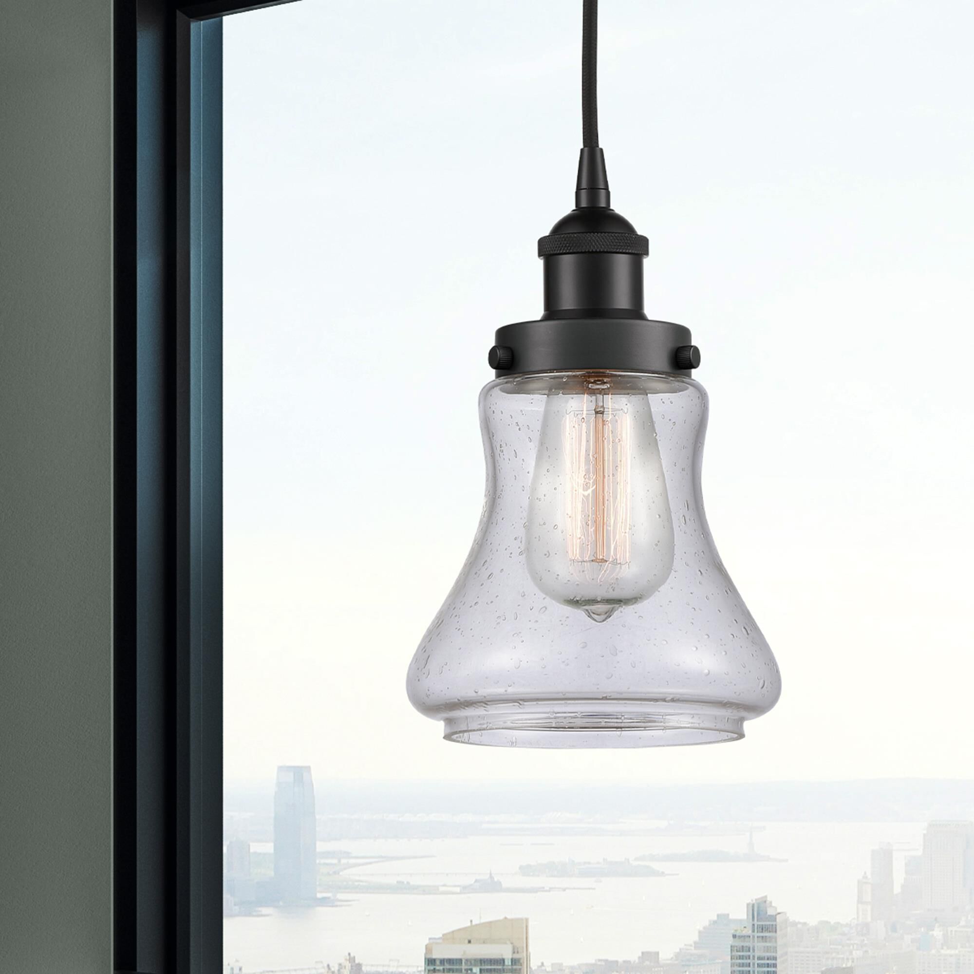 Shown in Matte Black finish and Seedy glass