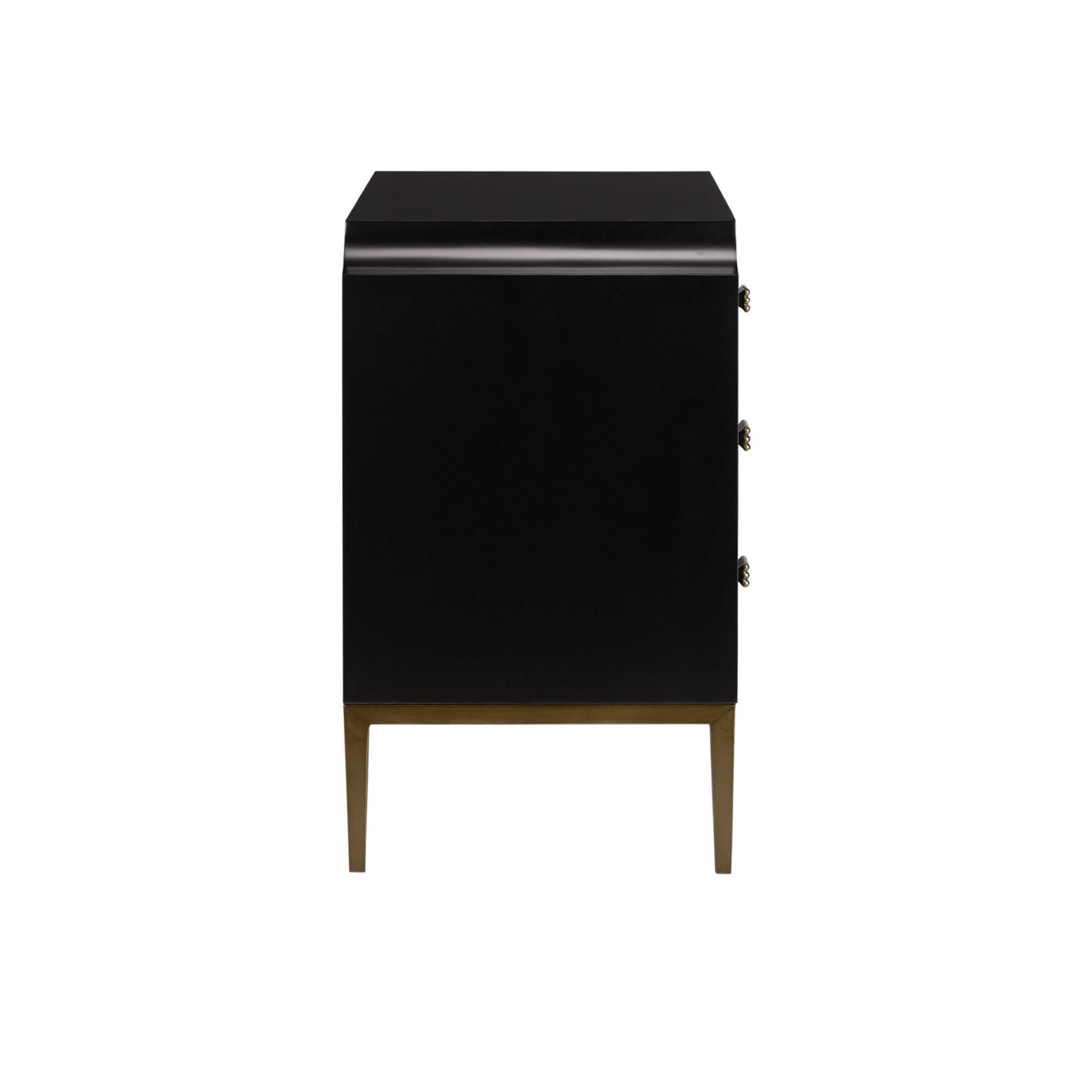 Dresser,