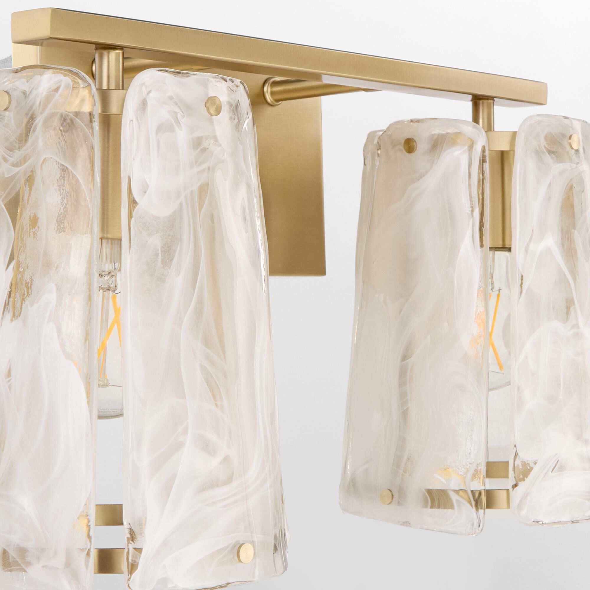 Prestige 17 Inch Bath Vanity Light by Quorum International