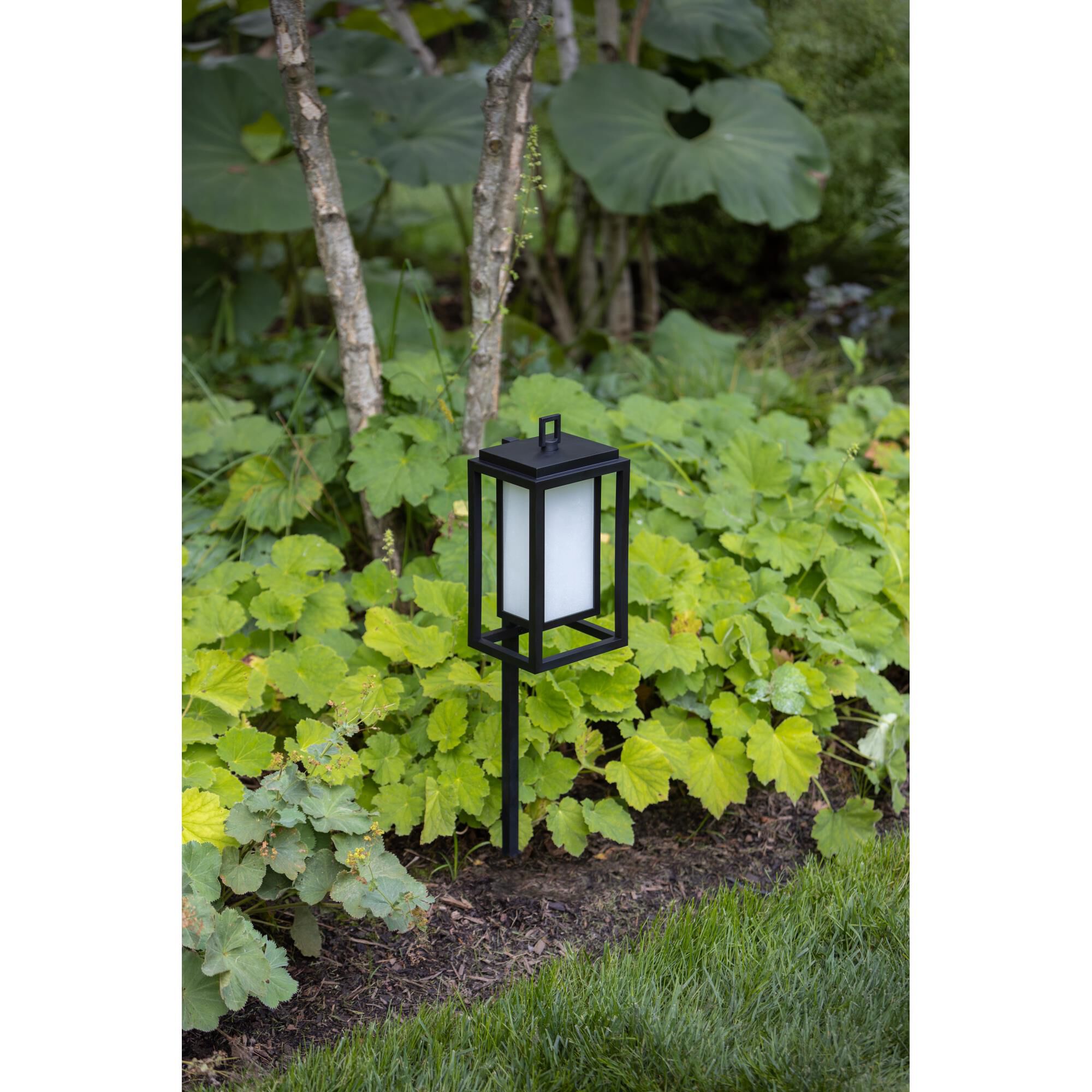 Hinkley Lighting Republic 24 Inch Decorative Pathway Light