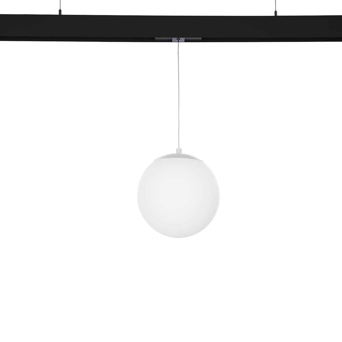 Ventrix 10 Inch Track Lighting Kit by WAC Lighting