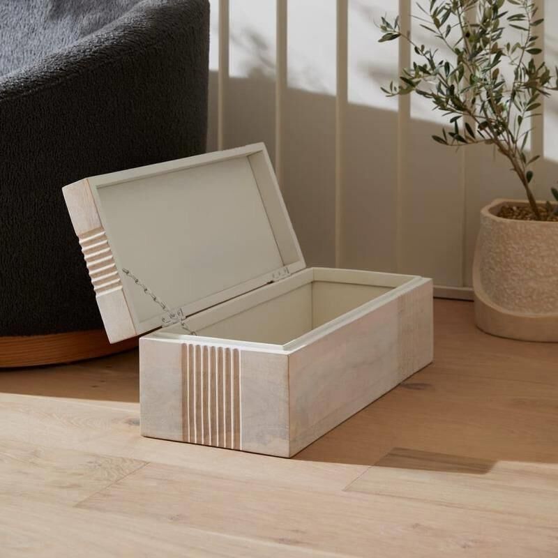 Shown in Whitewash finish