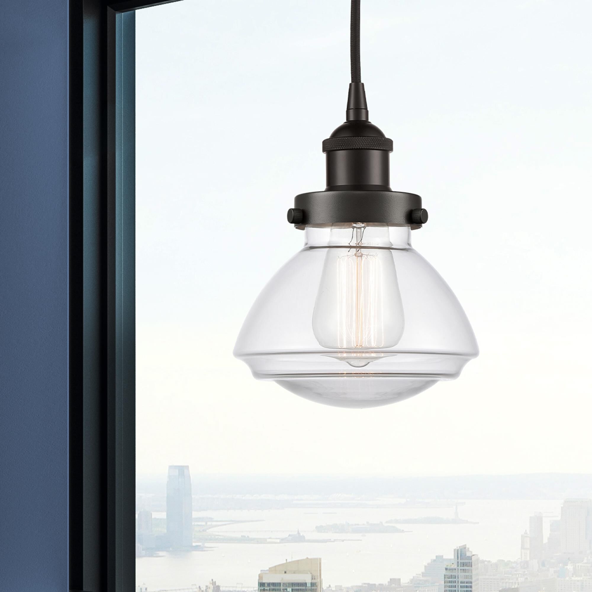 Shown in Oil Rubbed Bronze finish and Clear glass