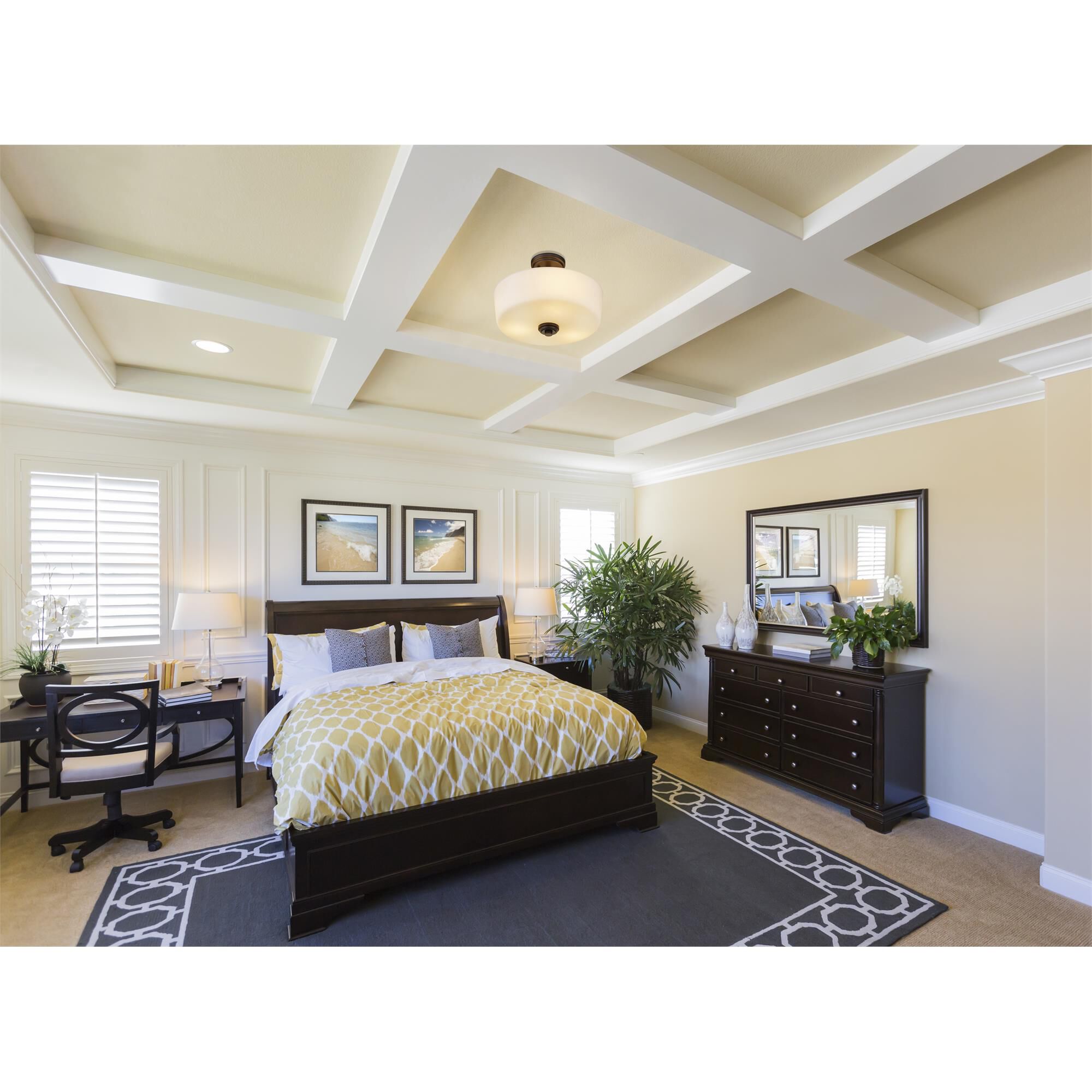 Shown in Matte Black finish and Glass shade