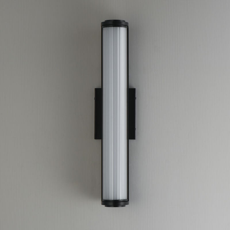 Vetra 21 Inch Outdoor Wall Light by ET2 Lighting