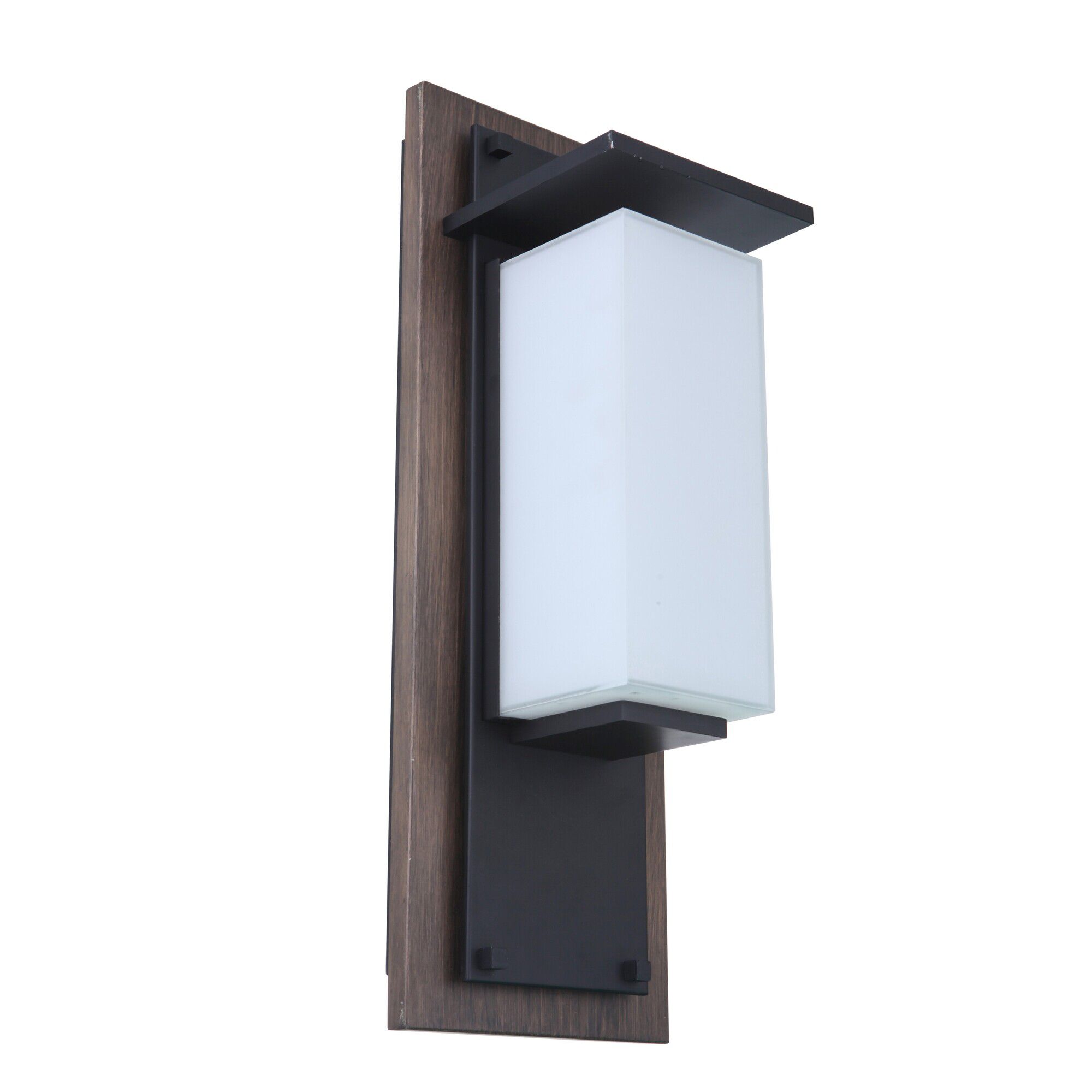 Shown in Whiskey Barrel and Midnight finish