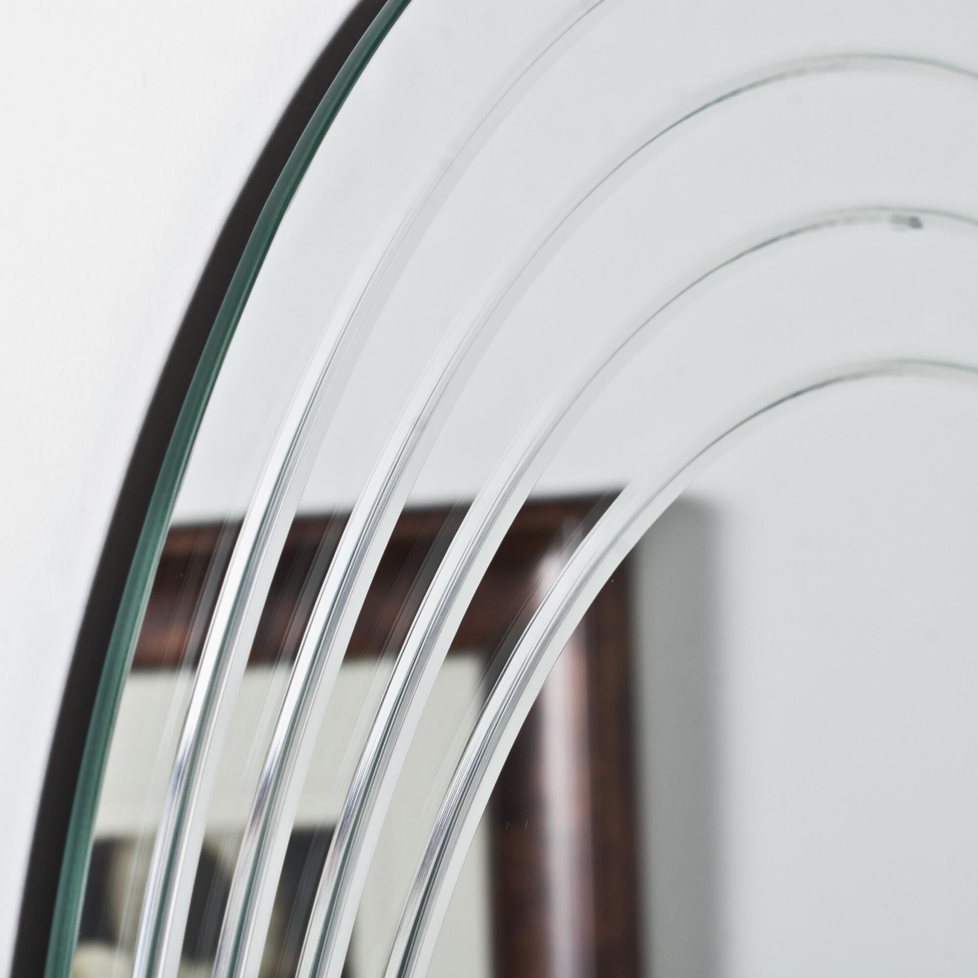 Shown in Mirror finish