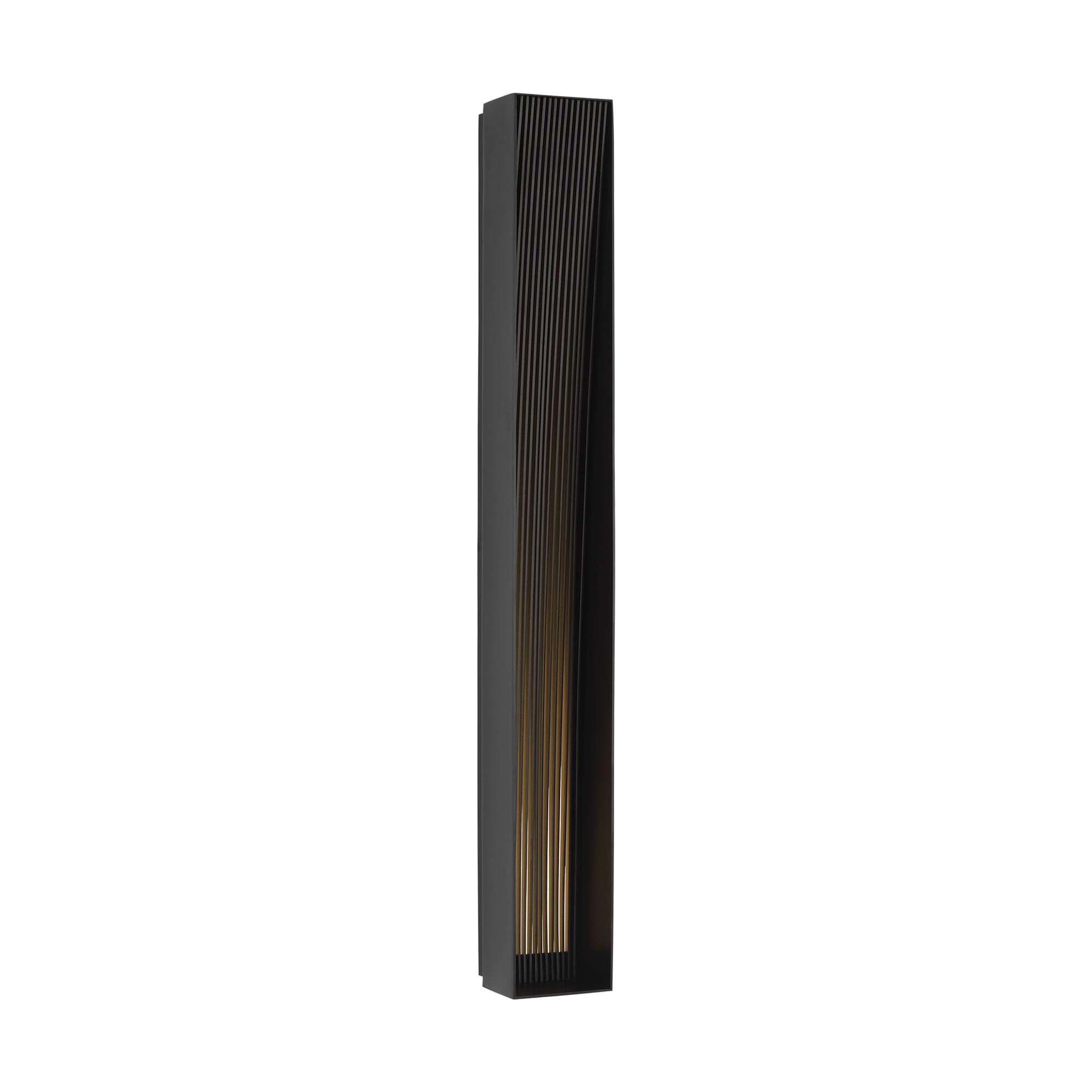 Shown in Outdoor Black finish and Aluminum shade
